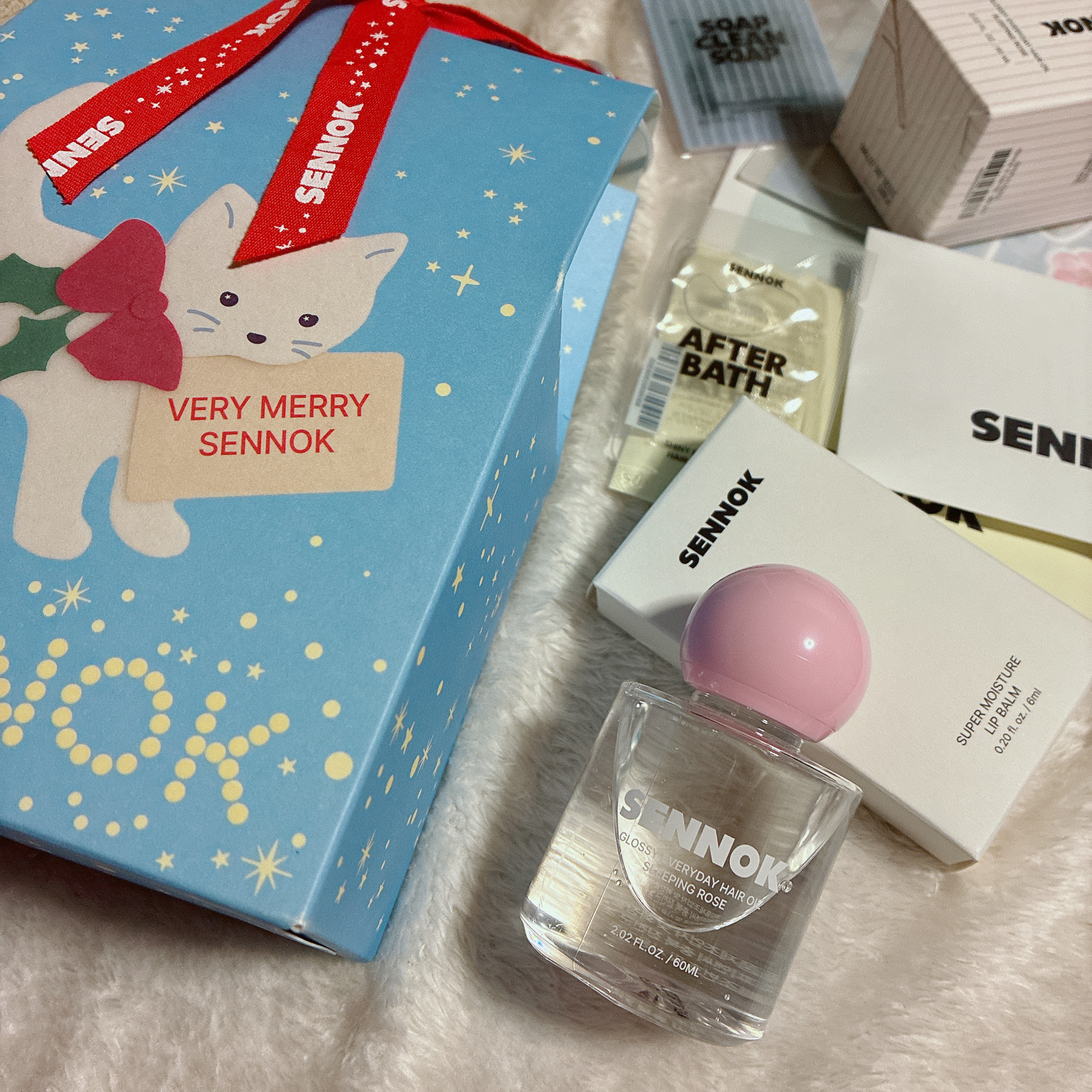 グロッシー エブリデー ヘアオイル スリーピングローズ　/SENNOK/ヘアオイルを使ったクチコミ（1枚目）