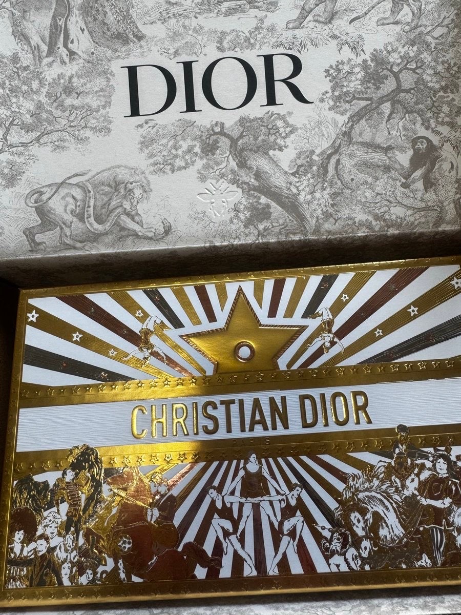 ルージュ ディオール シークイン リキッド デュオ（ホリデーコレクション 2025 限定品）/Dior/口紅・グロス・リップライナー・リップケアを使ったクチコミ（2枚目）