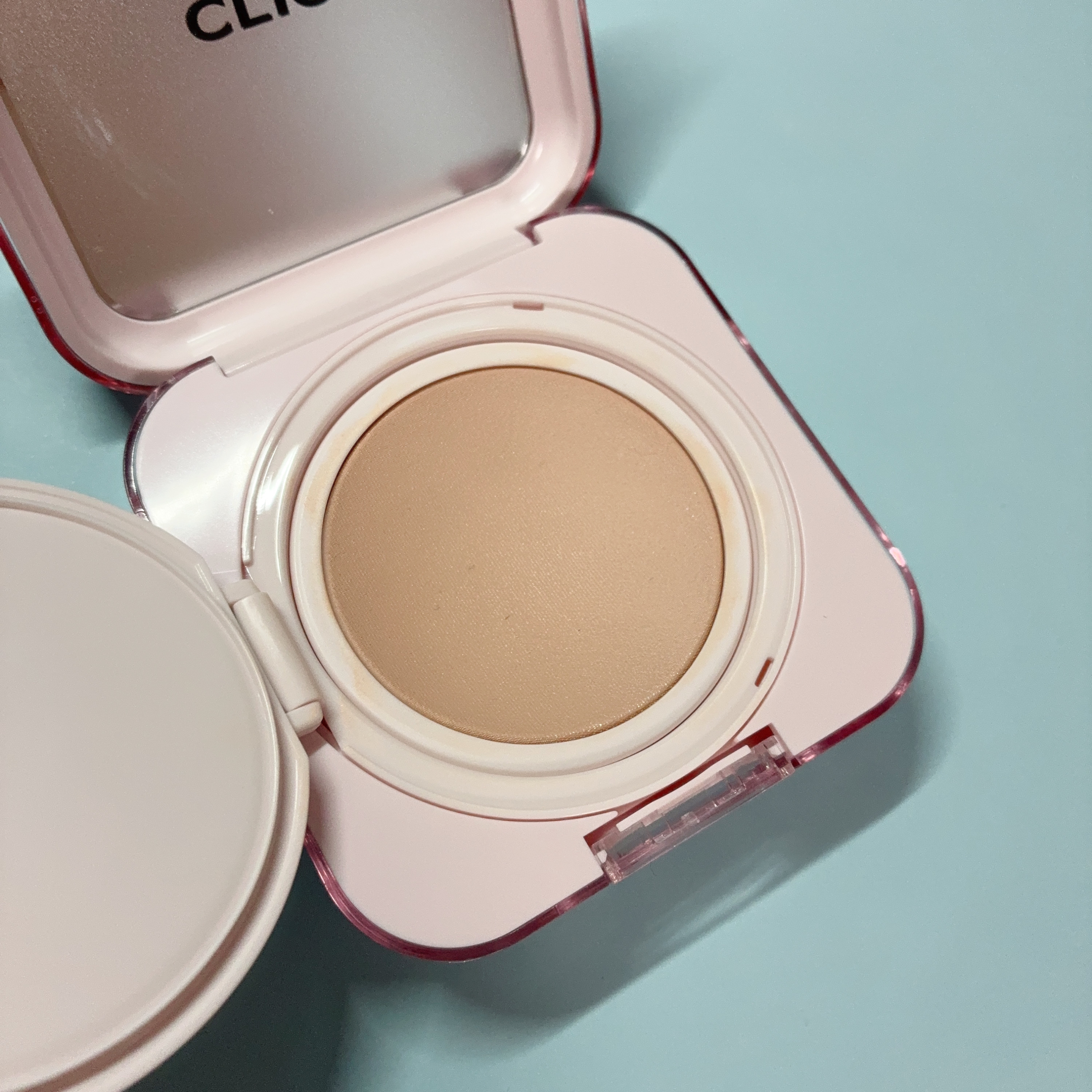 キルカバー メッシュ グロウ エッセンシャル クッション/CLIO/クッションファンデーションを使ったクチコミ（2枚目）