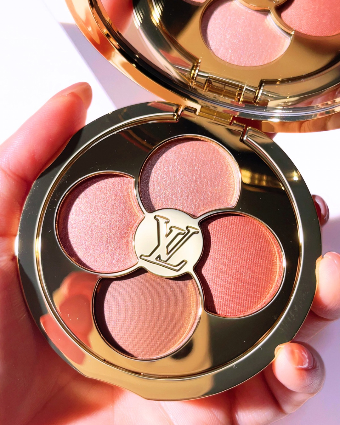 試してみた】LV オンブル ルイ・ヴィトンの人気色・イエベブルベ別の