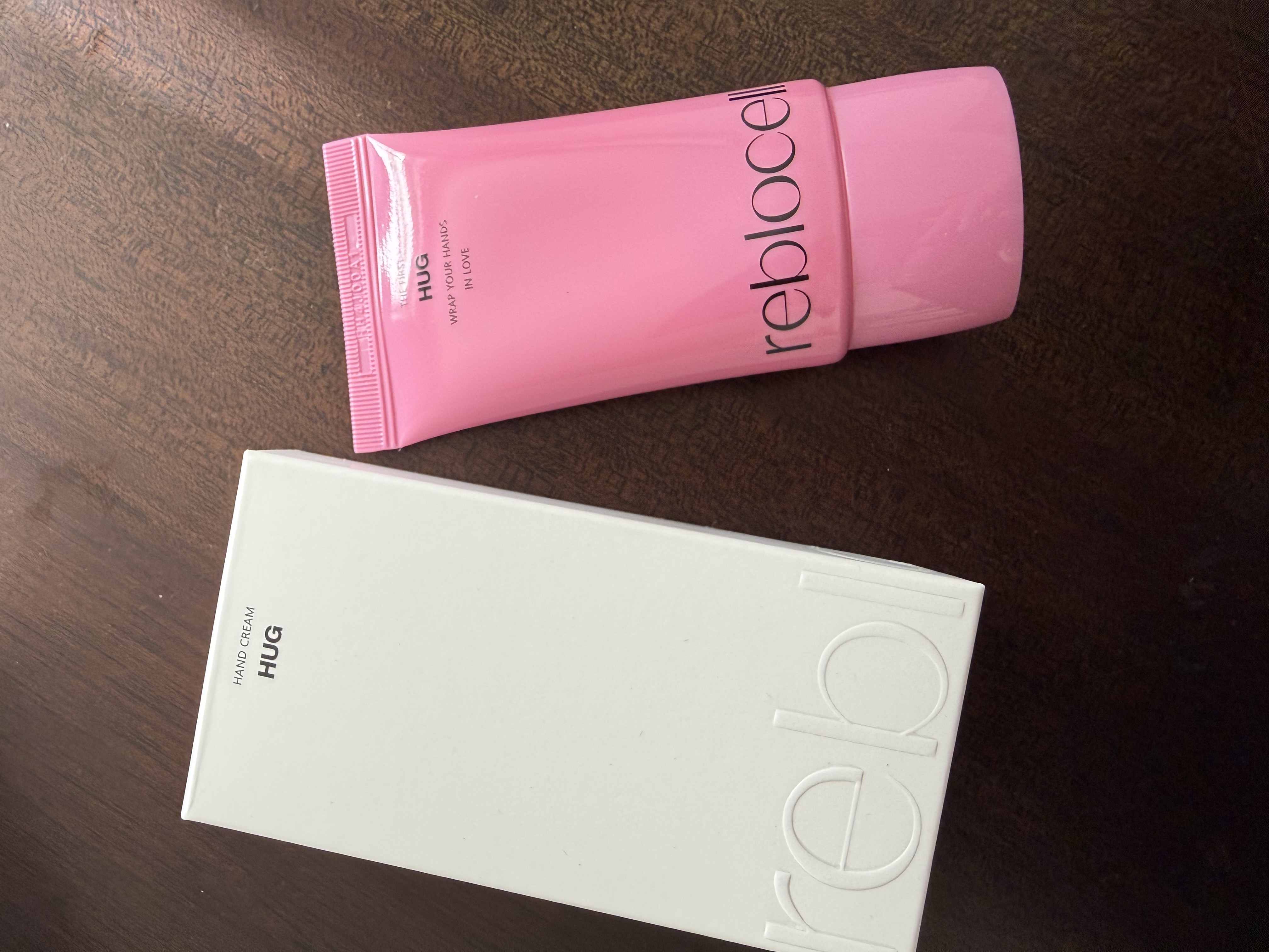 HUG ハンドクリーム/reblocell/ハンドクリームを使ったクチコミ（1枚目）
