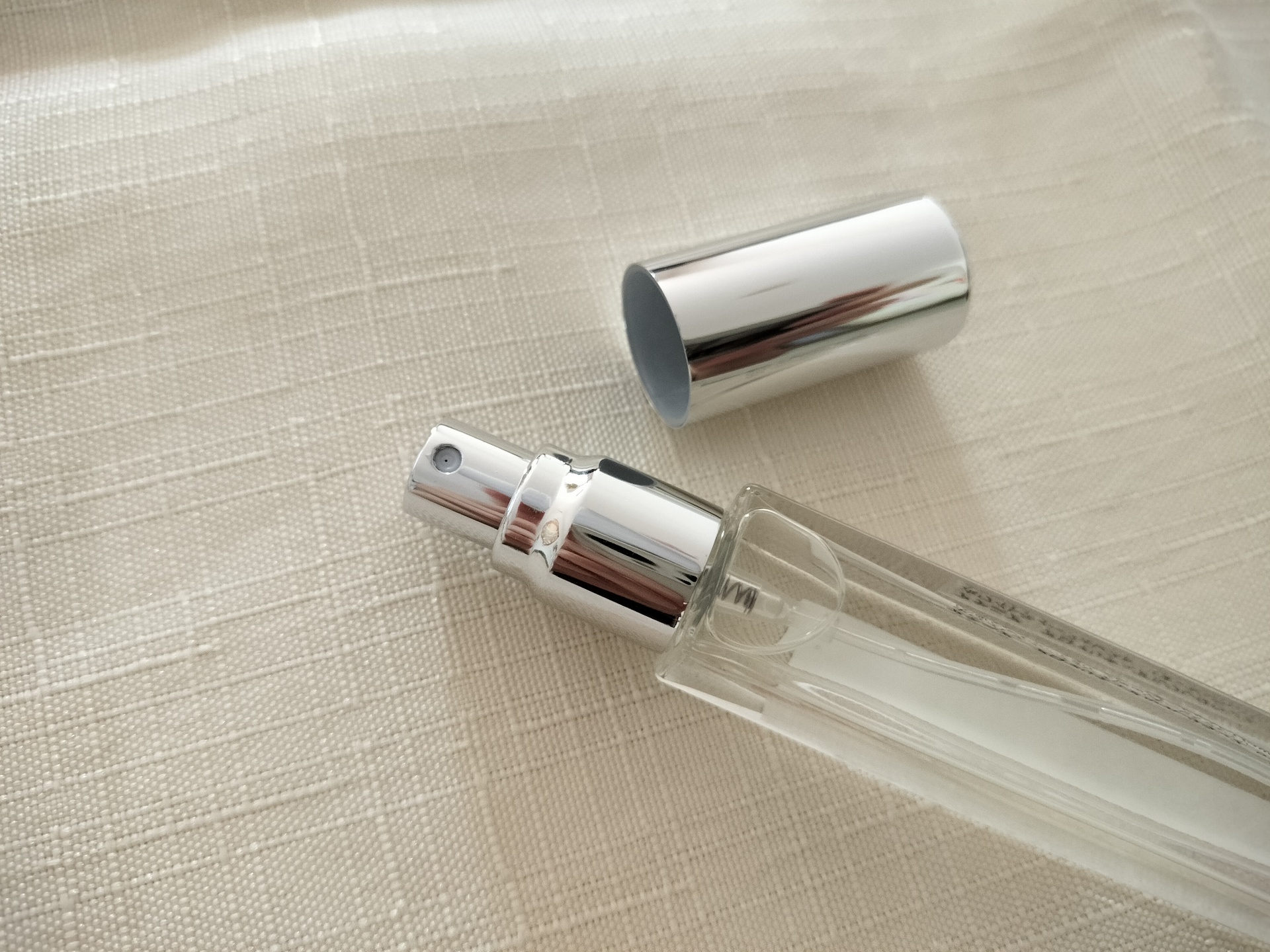 アロマリチュアルフレグランス 〈ホワイトティーフォレスト〉 オードトワレ/アテニア/香水(その他)を使ったクチコミ（2枚目）