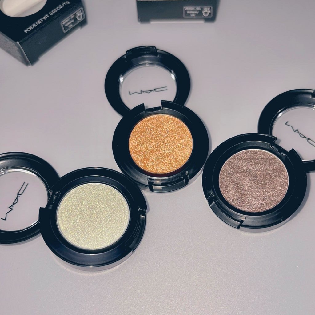 アイシャドウ メタリック バスト/M・A・C/単色アイシャドウを使ったクチコミ（2枚目）