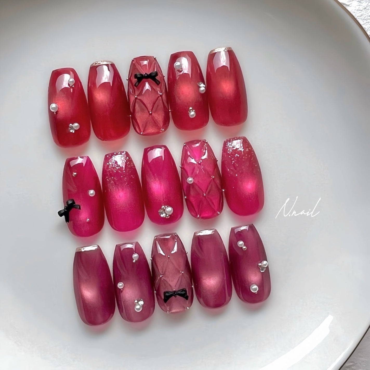 naomi on LIPS 「💫💫💫@tominail.japan12/8am10:00..」(1枚目)