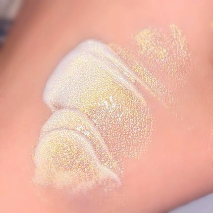 LoNLy LoNLy シンティランテハイライトセラム のクチコミ「昨日アインズトルペで買ったハイライトめっちゃかわいい😭💗でもなんかゆるーい液状?で容器がなんか.....」(1枚目)