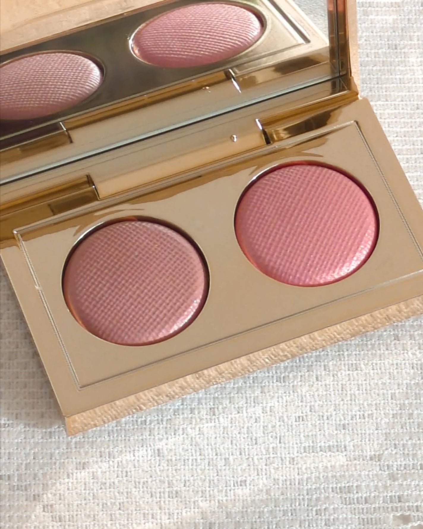 リュクス アイシャドウ デュオ/BOBBI BROWN/アイシャドウパレットを使ったクチコミ(4枚目)