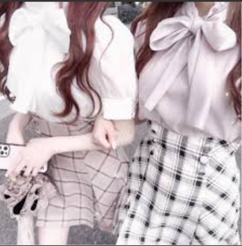 MOA♥ on LIPS 「フォロワー増えなくて困ってます🌀みなさんにお願いとお知らせです..」(1枚目)