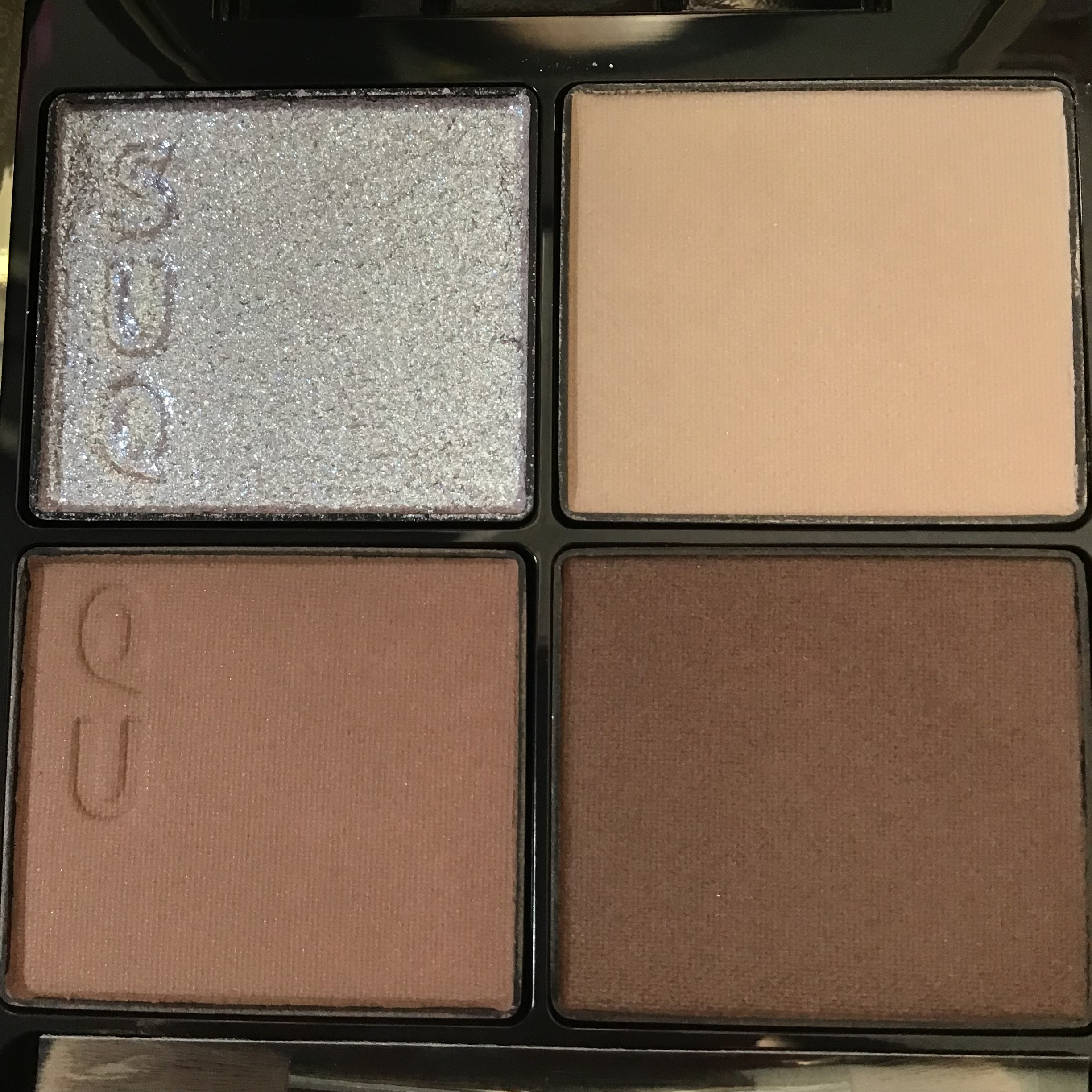 シグニチャー カラー アイズ/SUQQU/アイシャドウパレットを使ったクチコミ（2枚目）