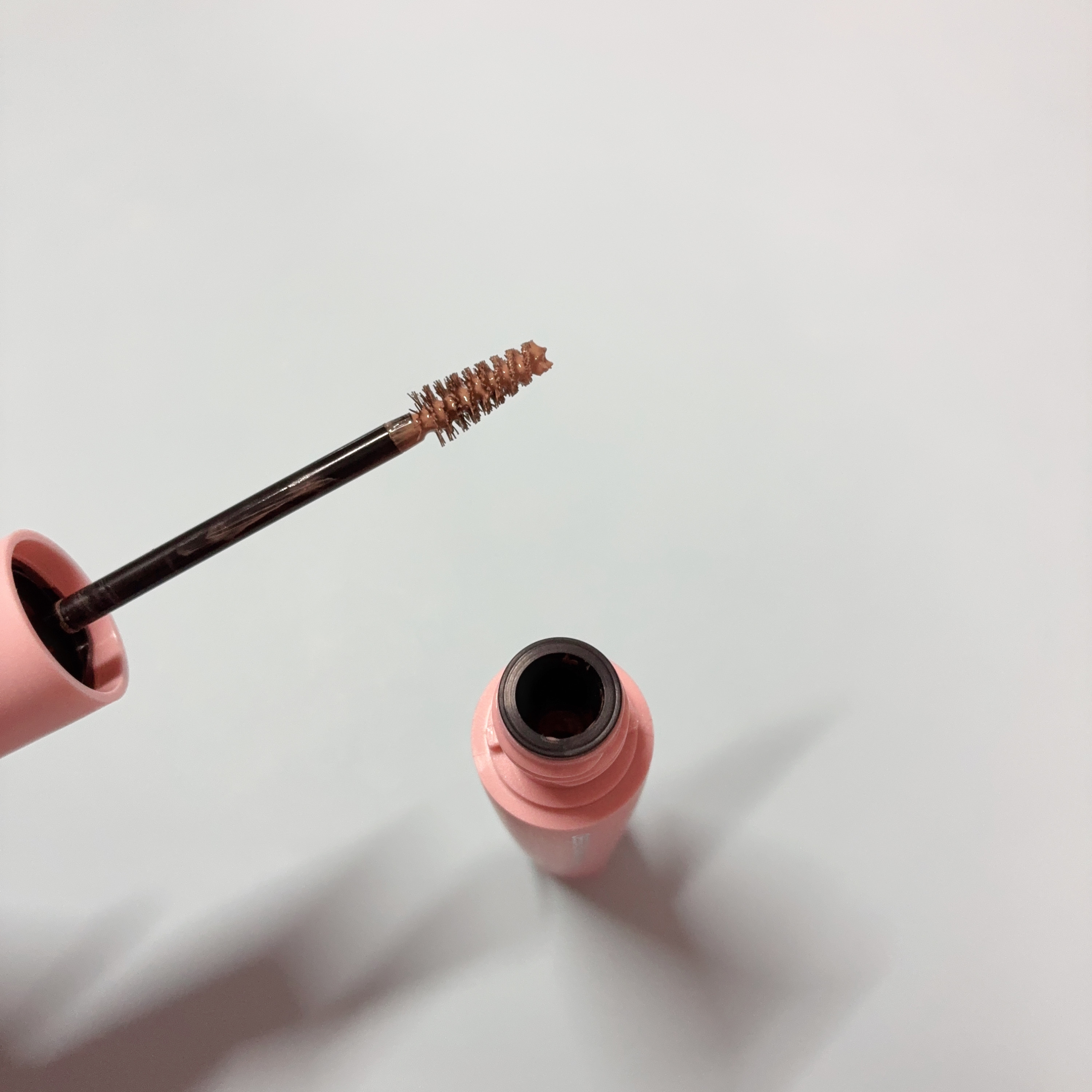 シアーカラーブロウ/デジャヴュ/眉マスカラを使ったクチコミ（2枚目）