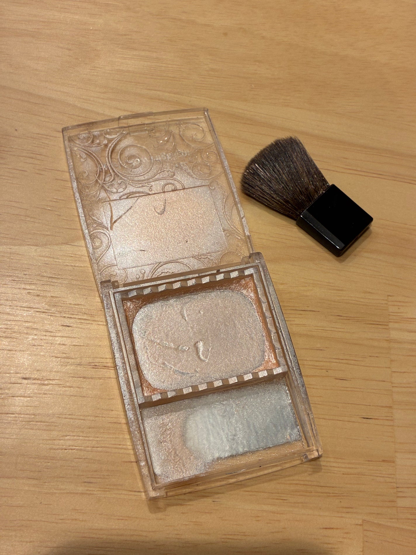 パールグロウハイライト/CEZANNE/パウダーハイライトを使ったクチコミ(1枚目)