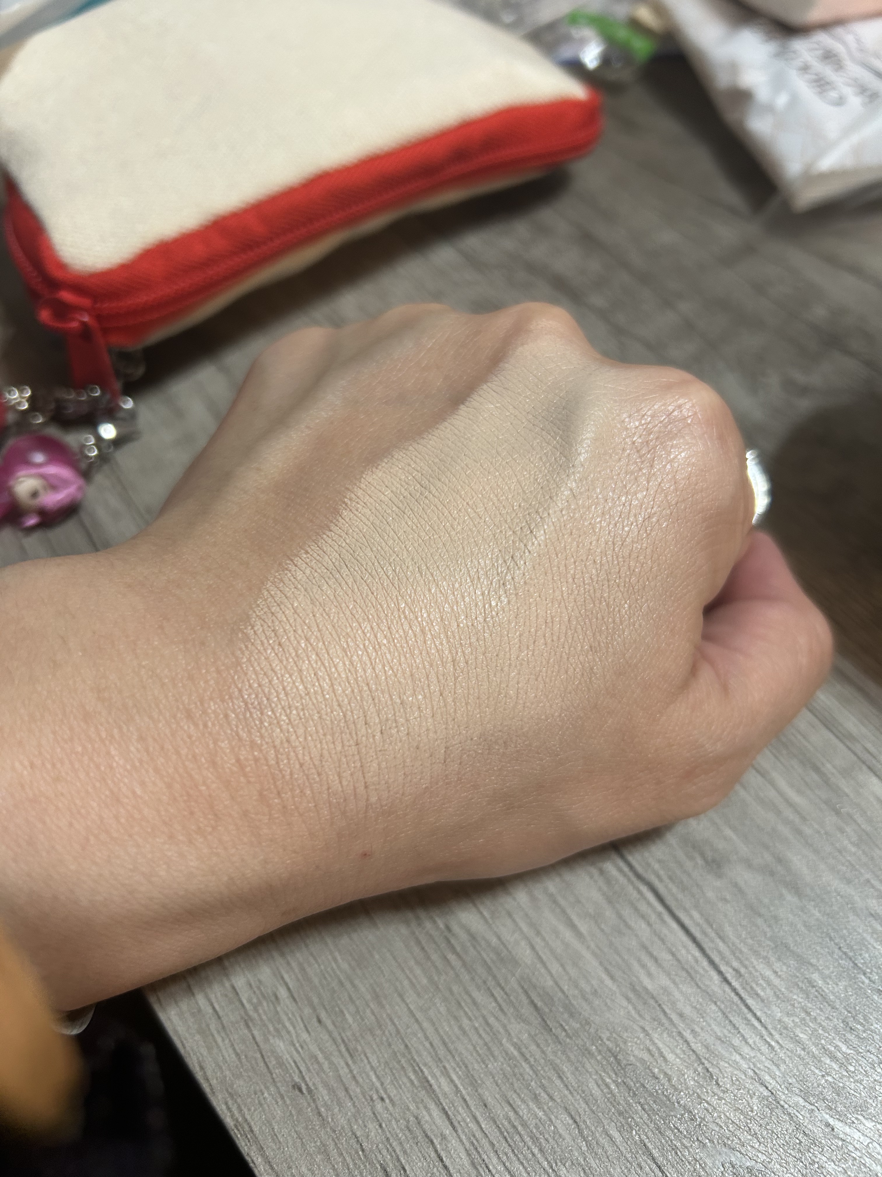 トランスルーセントセットエッセンシャルパウダー/TFIT/ルースパウダーを使ったクチコミ（2枚目）