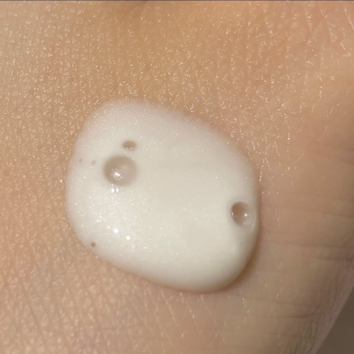 ジェノプティクス オーラ エッセンス/SK-II/美容液を使ったクチコミ（2枚目）