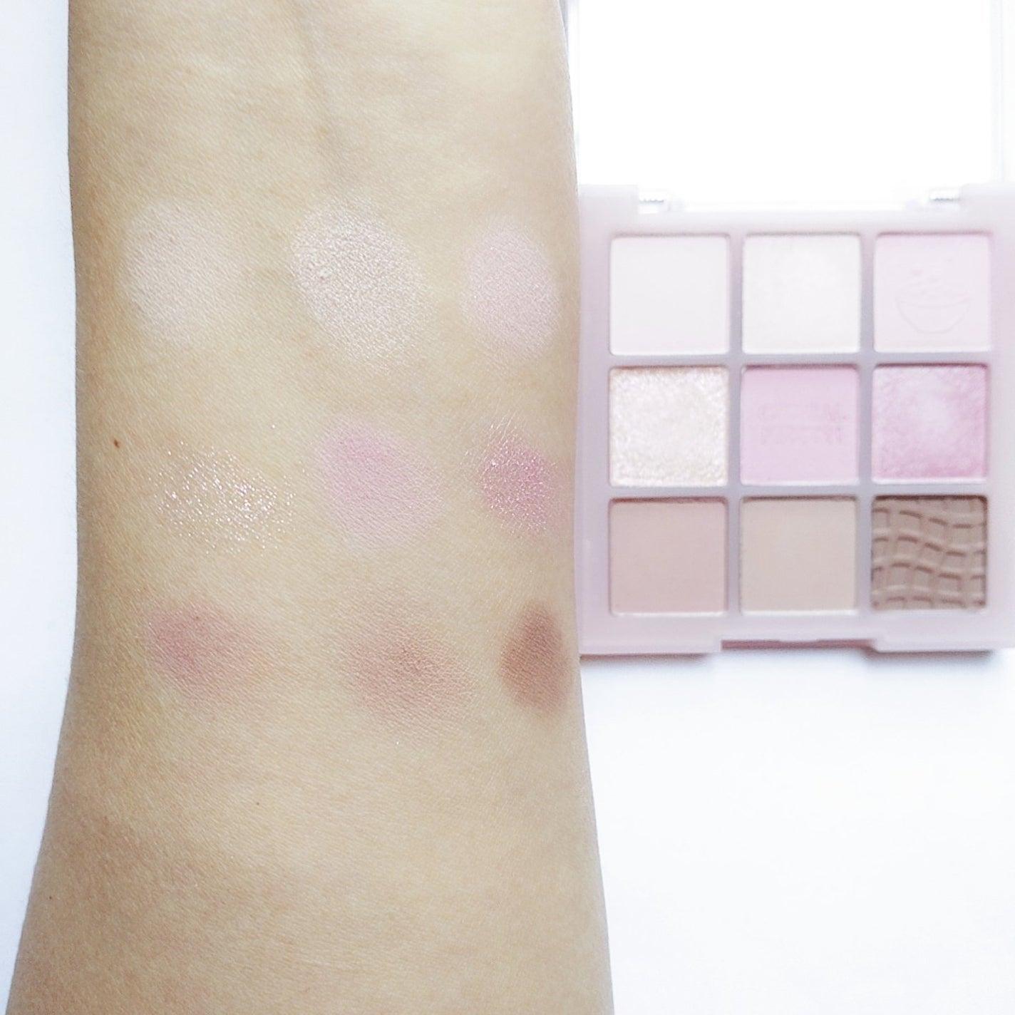 トーンオンシャドウパレット/Milk Touch/アイシャドウパレットを使ったクチコミ(7枚目)