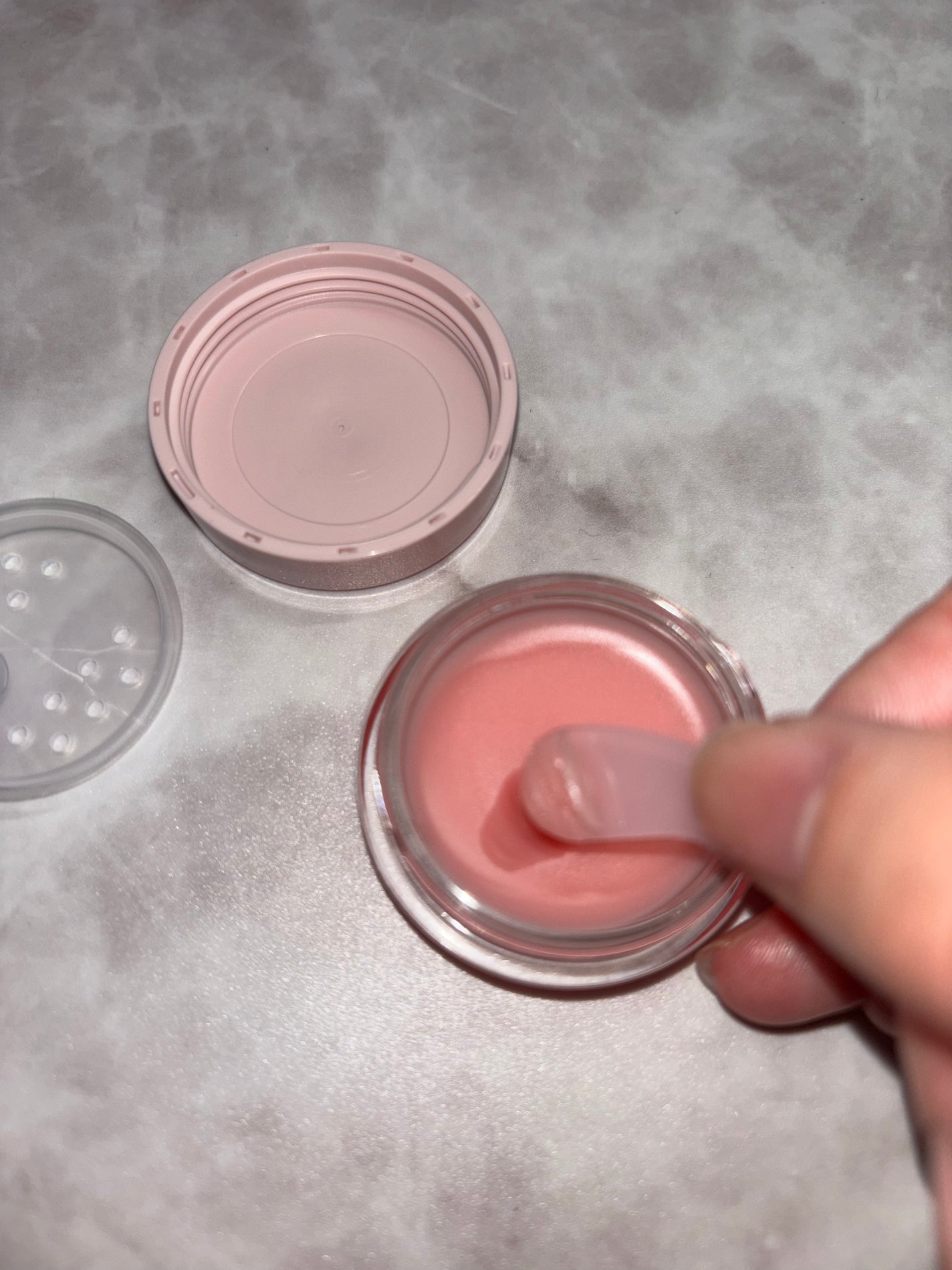 ディープモイスチャーナイトプロテクト 無香料/ニベア/リップマスクを使ったクチコミ(3枚目)