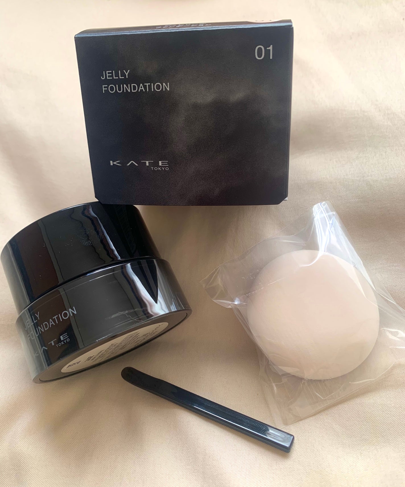 ケイト ジュレリープファンデーション/KATE/リキッドファンデーションを使ったクチコミ(1枚目)