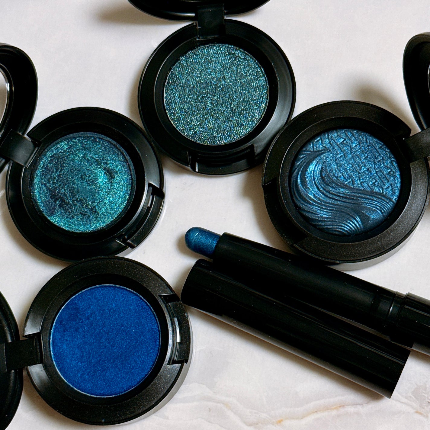 スモール アイシャドウ/M・A・C/単色アイシャドウを使ったクチコミ(4枚目)