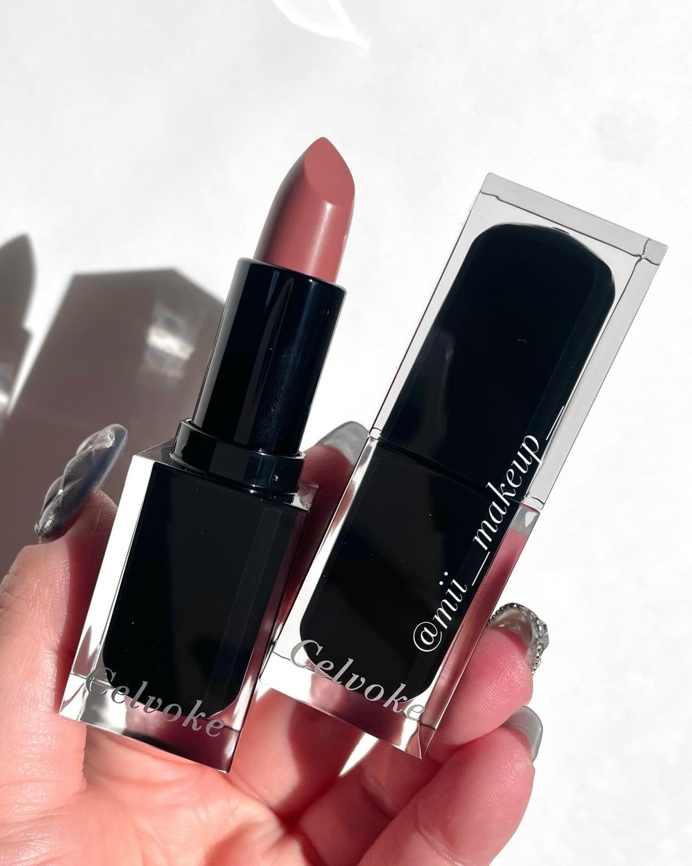 セルヴォーク ルージュ オー ミューテッドグロウ/Celvoke/口紅を使ったクチコミ(6枚目)