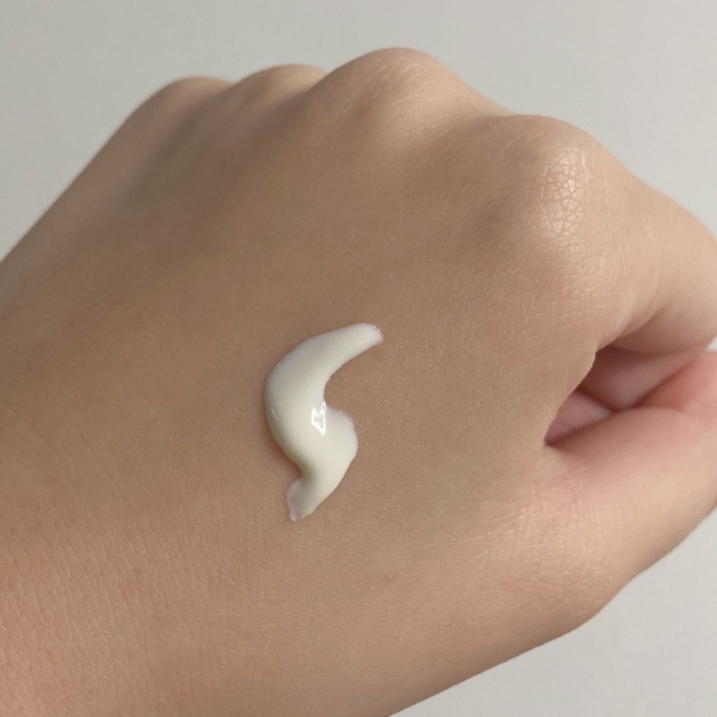 エリクシール エリクシール ブライトニング デーケアレボリューション WTのクチコミ「エリクシール
ブライトニング デーケアレボリューション WT


優秀な下地
ファンデの下地と.....」（2枚目）