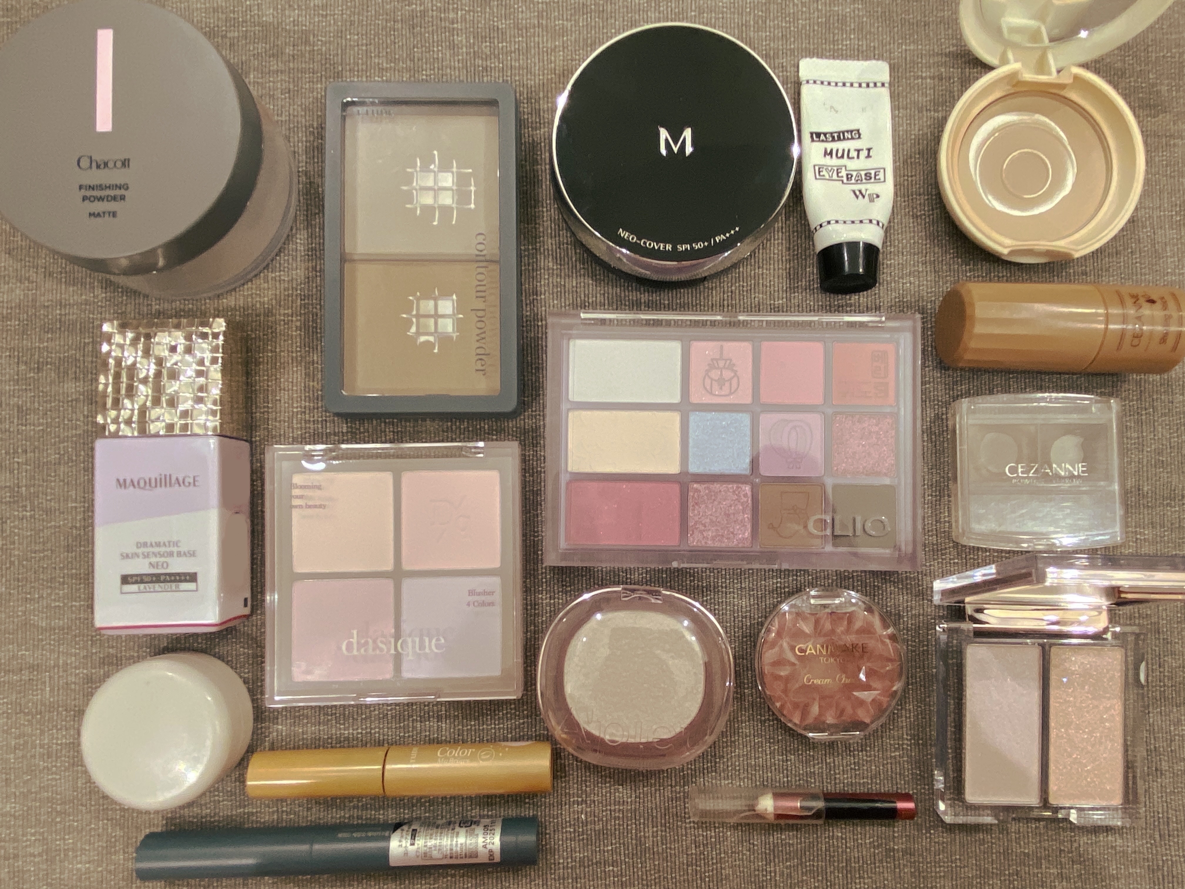 A’pieu アピュー ジューシーパン グリーミング ハイライターのクチコミ「2025/12/11


🧩シャドウ
CLIO シェード アンド シャドウ パレット 06BE.....」（2枚目）