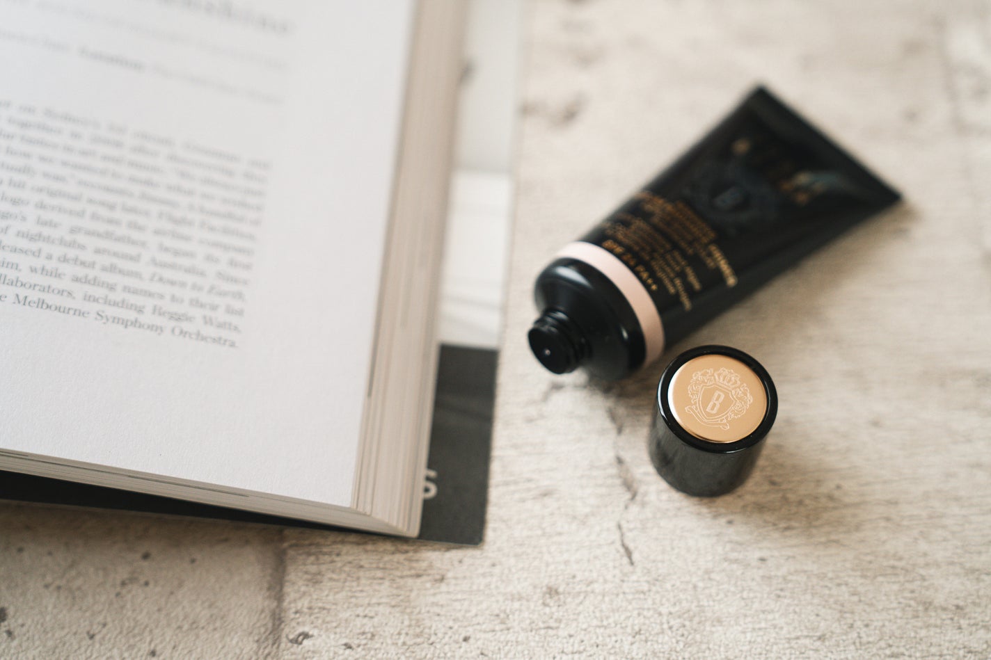 インテンシブ セラム ラディアンス プライマー/BOBBI BROWN/化粧下地を使ったクチコミ(2枚目)