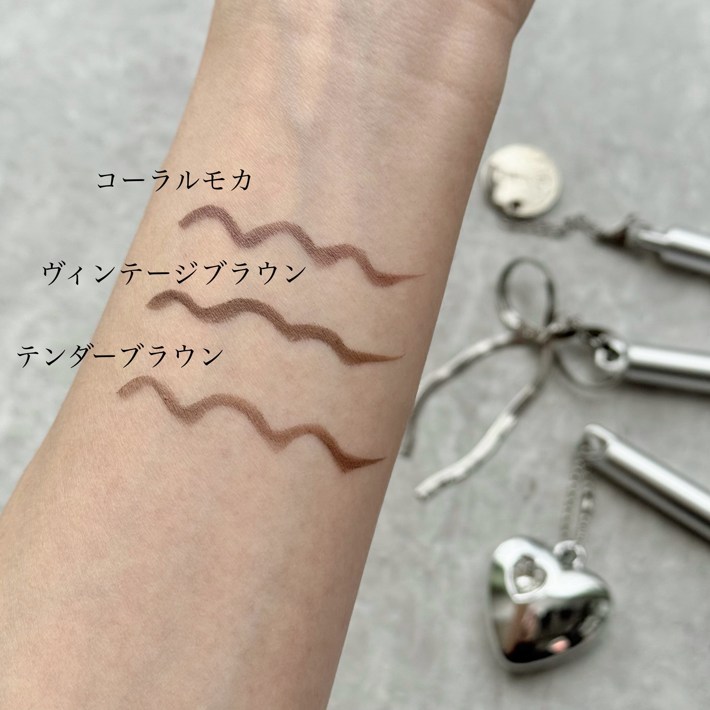 キュルアム　アイチューニングライナー/キュルアム/リキッドアイライナーを使ったクチコミ（3枚目）