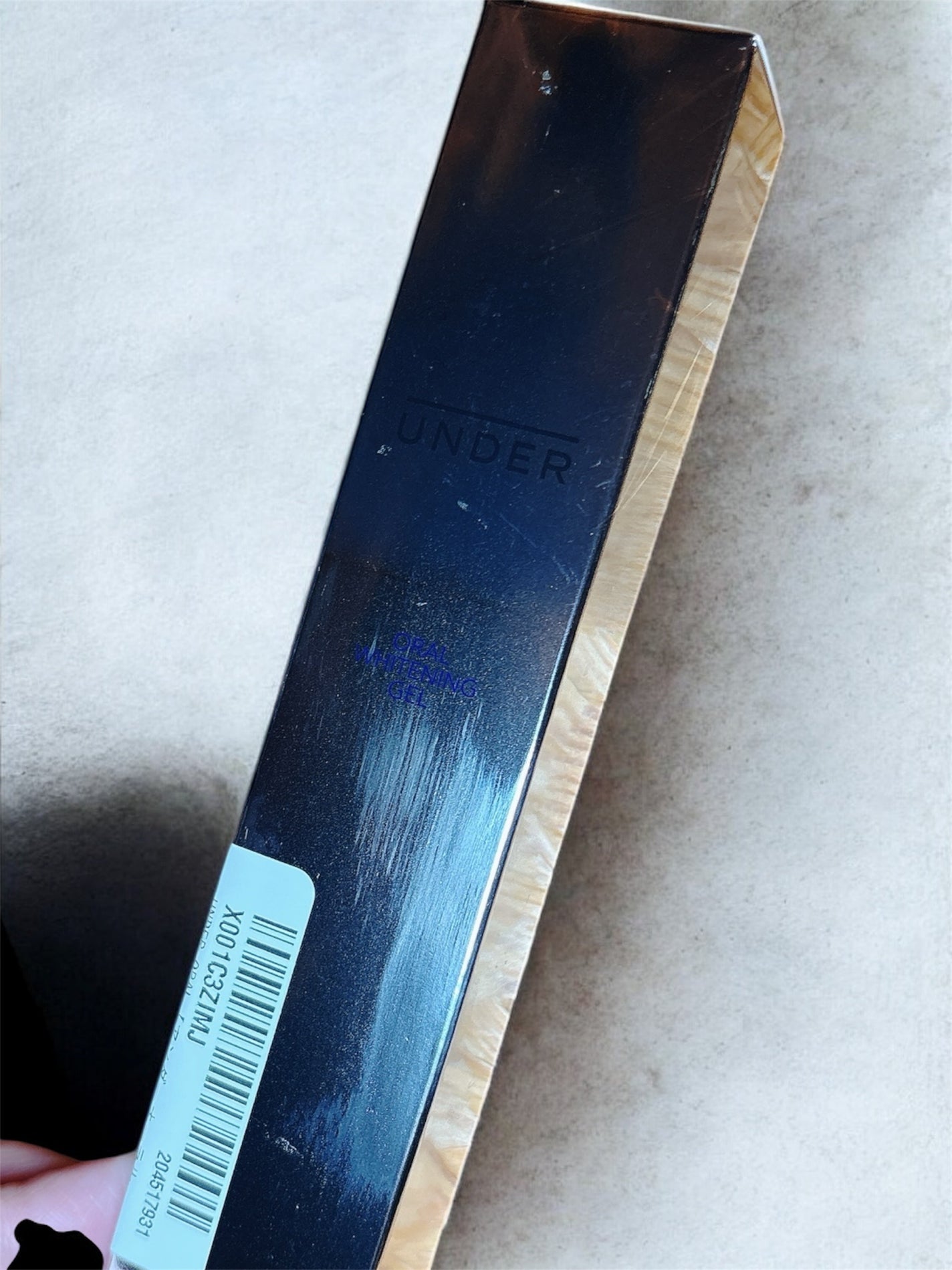 紫色の歯磨き粉ホワイトニングジェル/UNDER ORAL【アンダーオーラル】 /歯磨き粉を使ったクチコミ(2枚目)