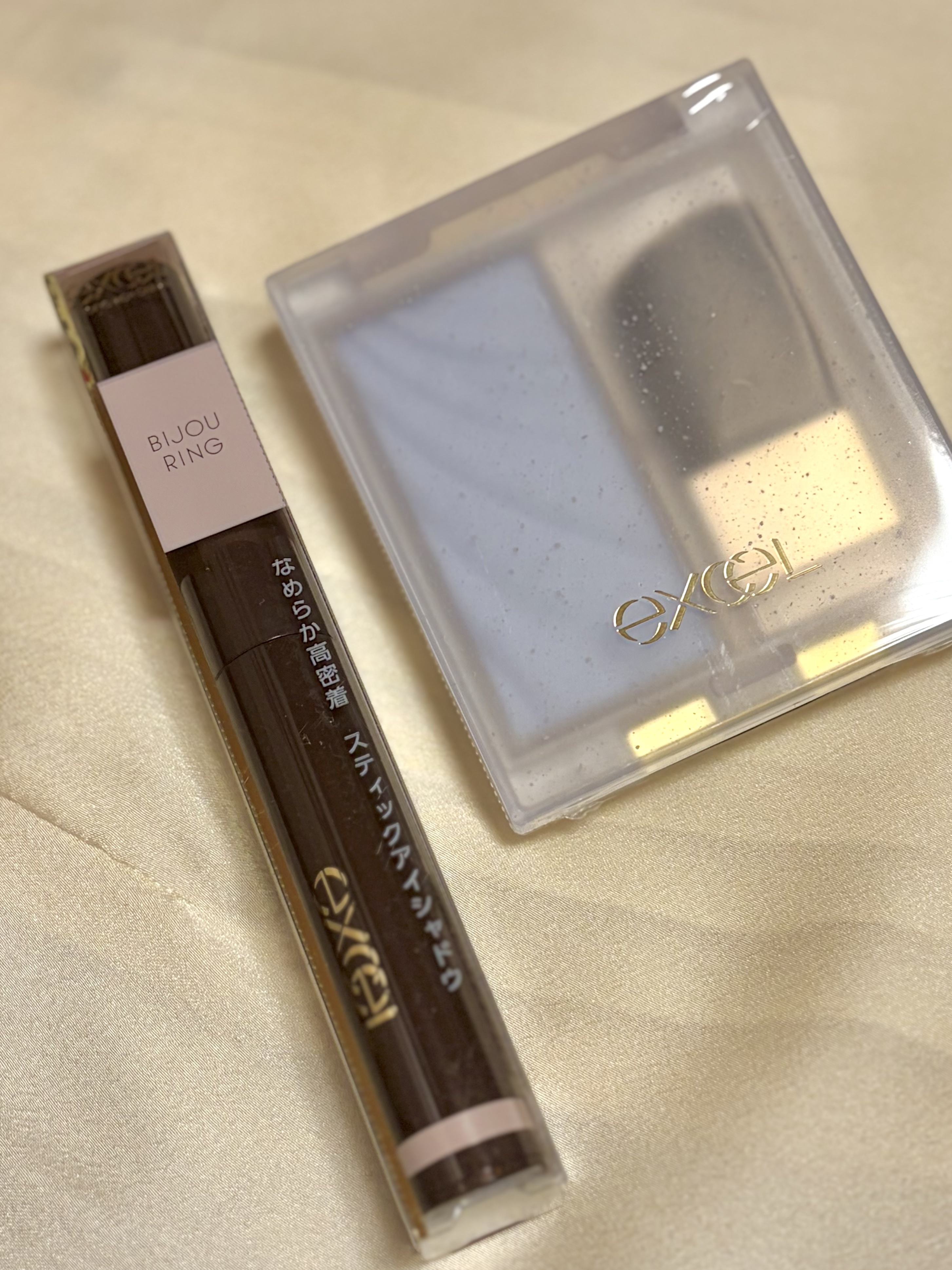 ドレープド シマーグロウ/excel/パウダーハイライトを使ったクチコミ（1枚目）