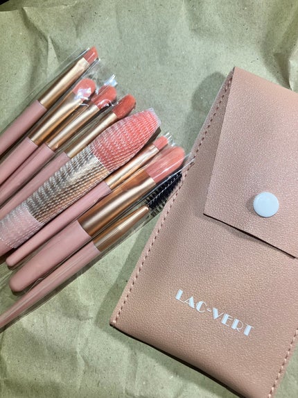 ポーチ付きカラーメイクブラシ/LAC-VERT/メイクブラシを使ったクチコミ(1枚目)