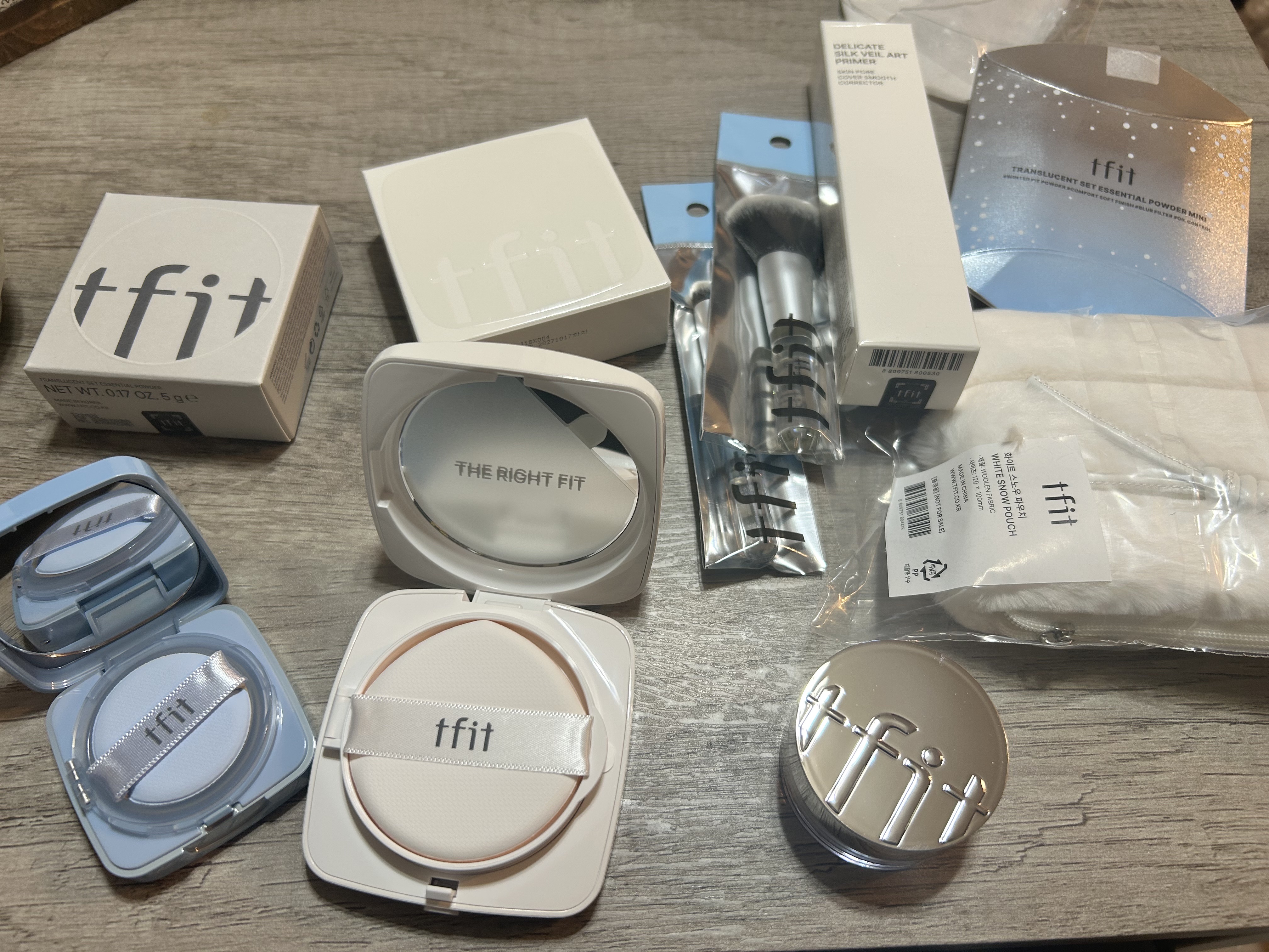 トランスルーセントセットエッセンシャルパウダー/TFIT/ルースパウダーを使ったクチコミ（1枚目）