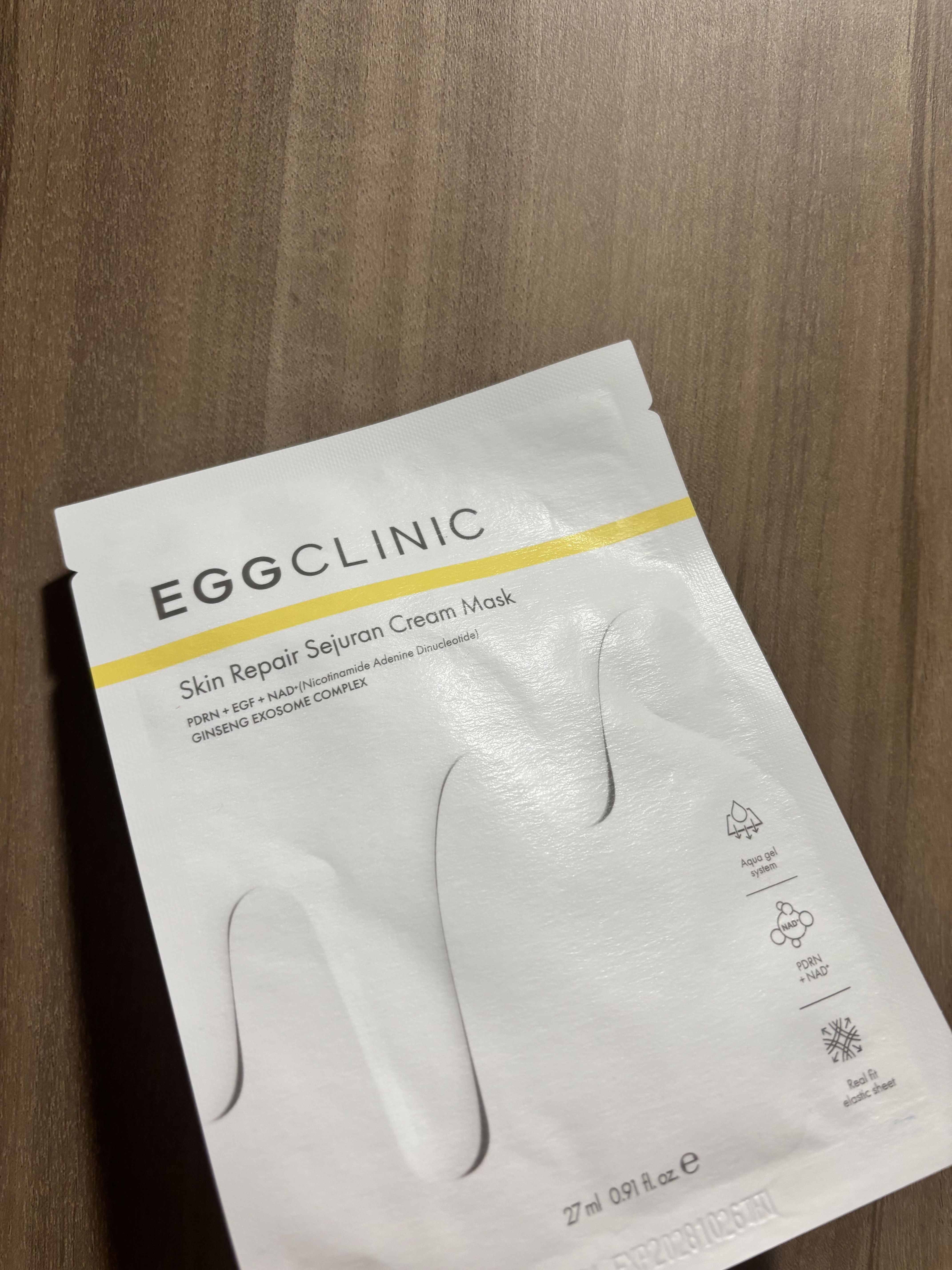 EGG CLINIC
Skin Repair Sejuran Cream Mask

美容施術受けた際にいただきました👏

乳液タイプのマスク♡


裏面見れば今話題の成分がたくさん！！！
使用感もベタつかず
しっかり保湿だったので感動�