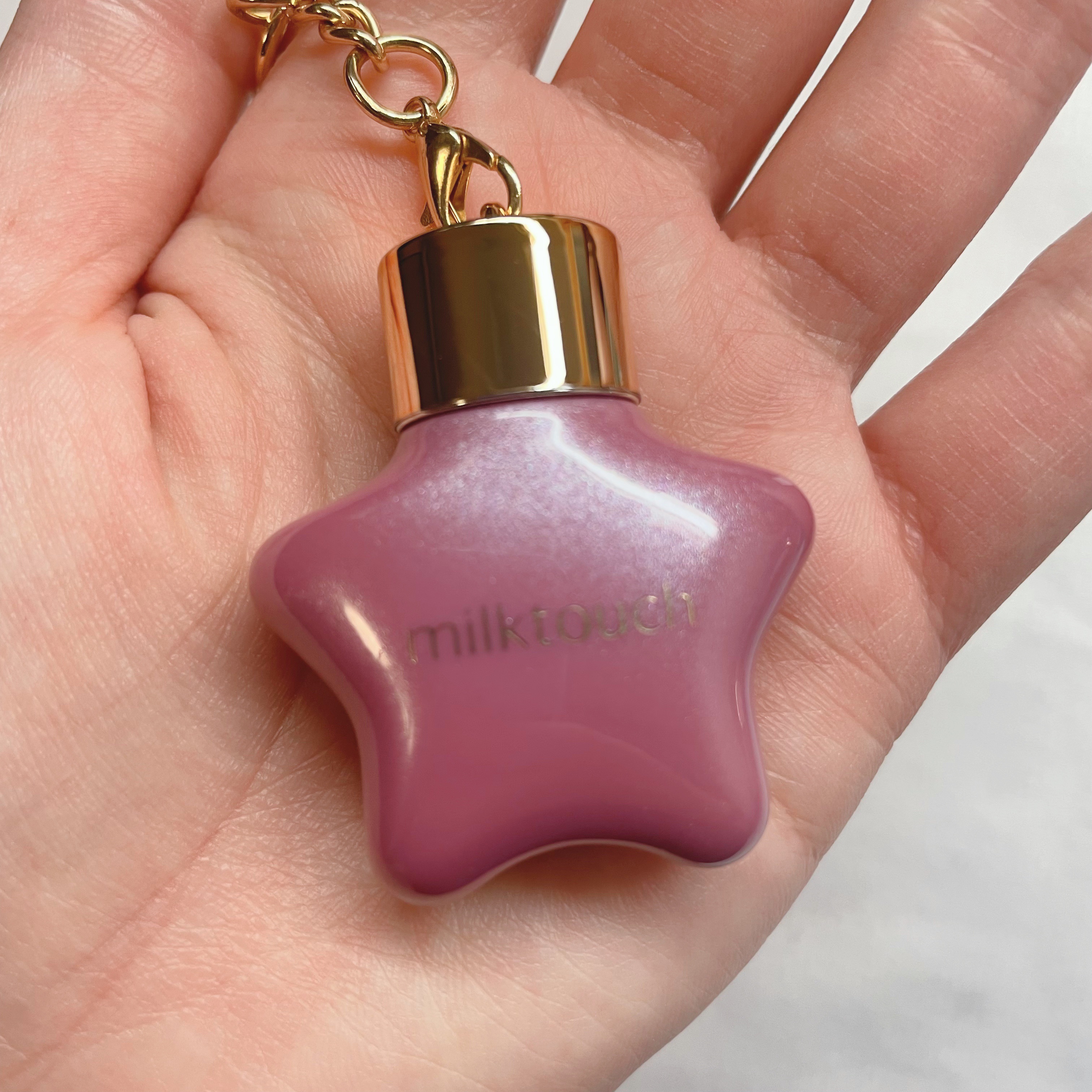 オーナメント プリズム シャイン パール グロス/Milk Touch/リップグロスを使ったクチコミ（3枚目）