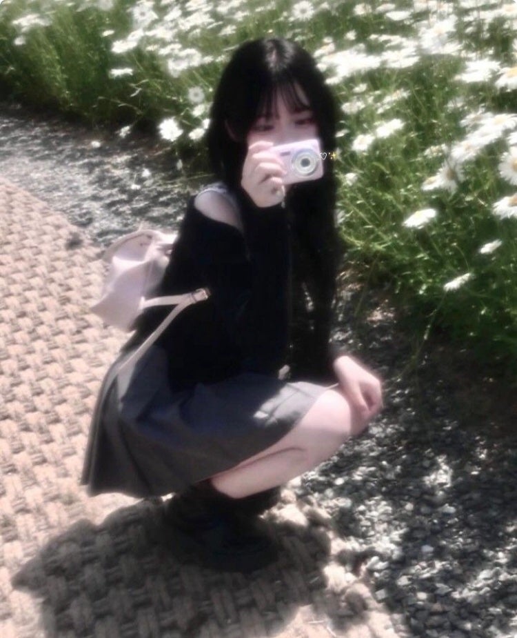 寧 ã
.âðð on LIPS ãç»åé
åžããŸãã£!!ããããïŒãã人ã¯äœæç®ããŸãã£ãŠèšã£ãŠã..ãïŒ10æç®ïŒ