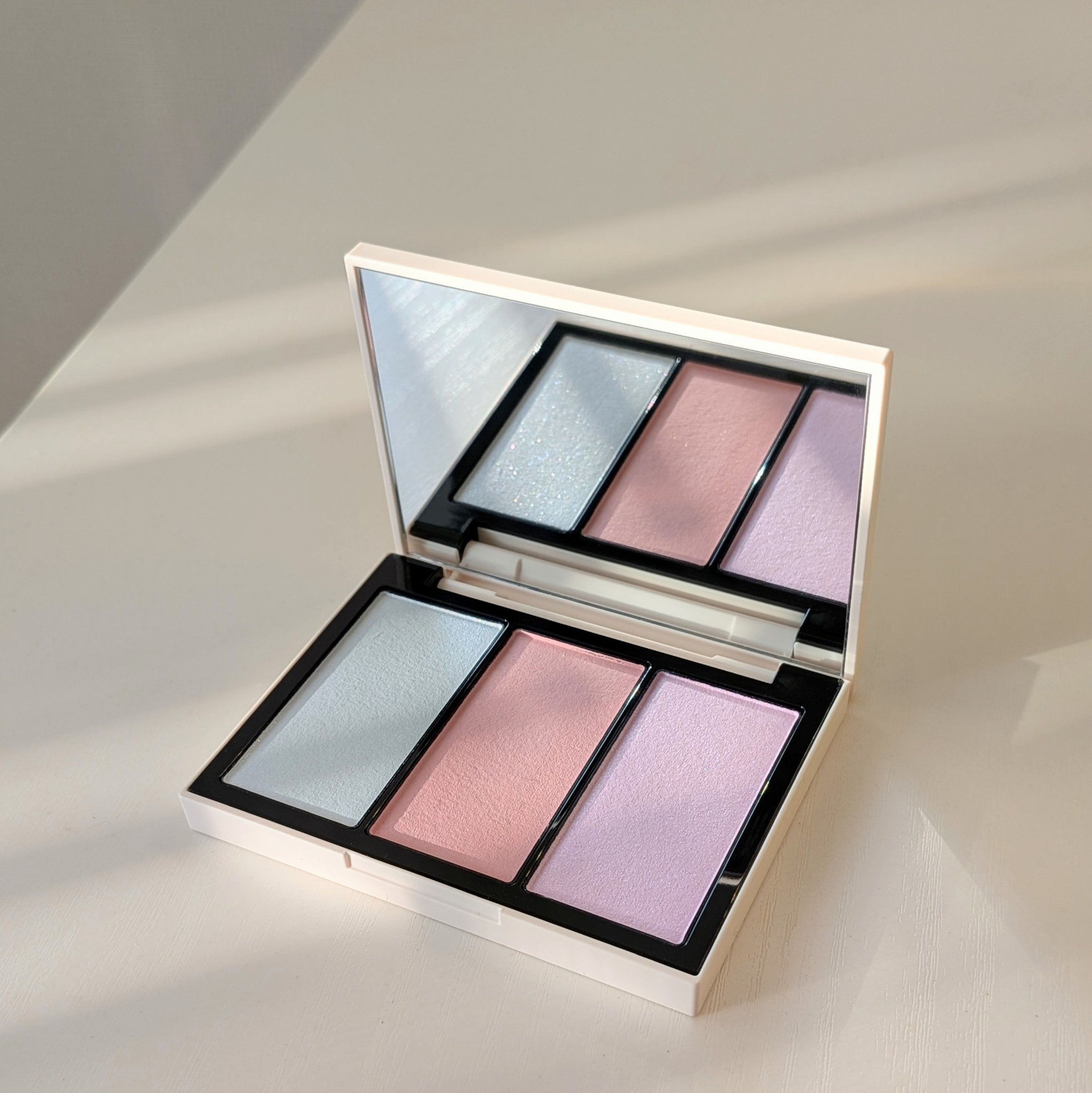 フェイス スタイリスト EX08 Dreamy Escape/SNIDEL BEAUTY/アイシャドウパレットを使ったクチコミ（1枚目）