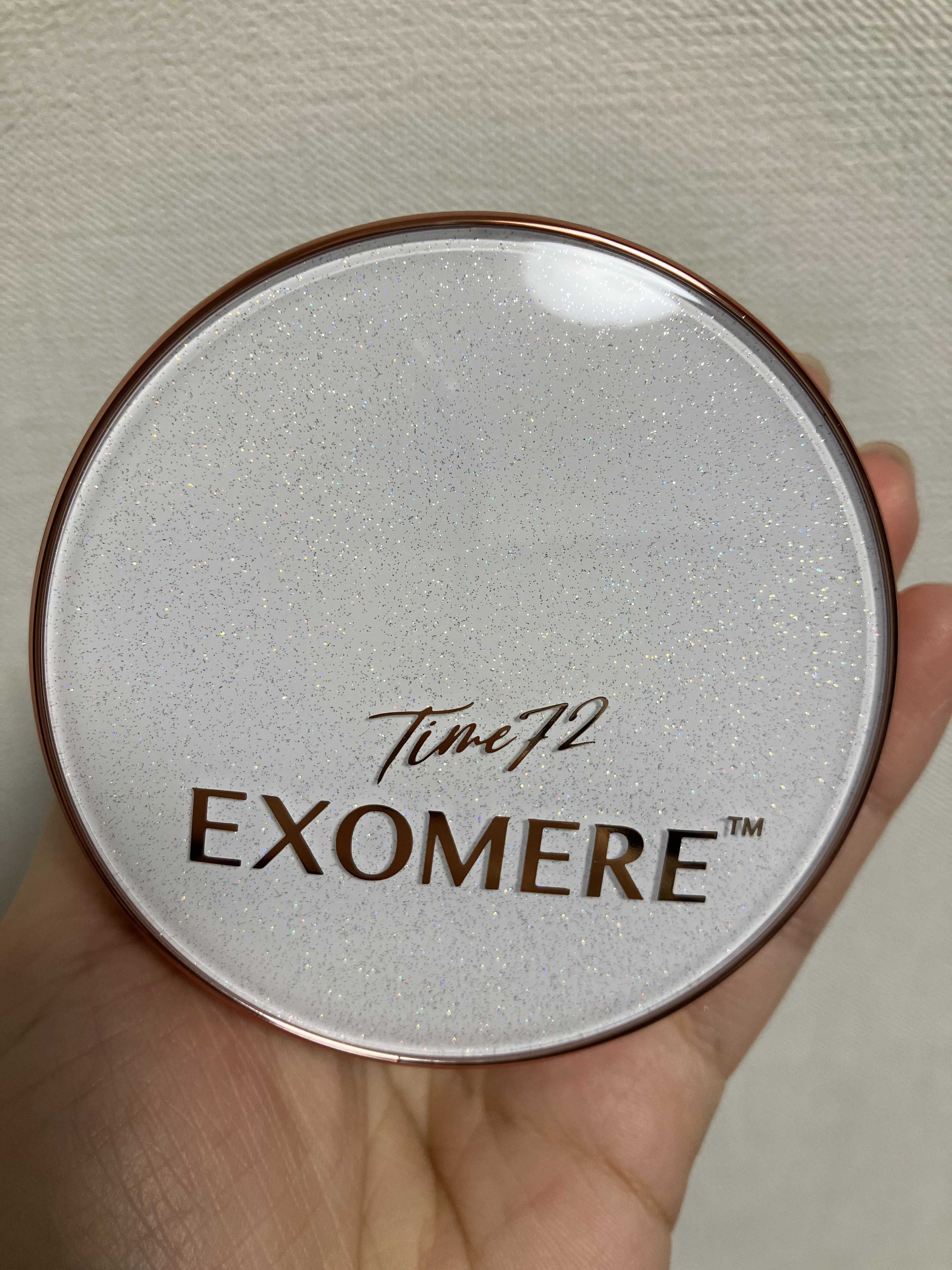 EXOMERE リカバリーバーム7,700円

小顔エステで仕上げに使ってもらって
気に入ったのでその場で購入🤍

塗ったまま寝れる‼︎
朝はこれだけでメイク完成‼︎

日焼け止め込みなの嬉しい☺️
旅行のときめっちゃ使える

鼻周りはテ