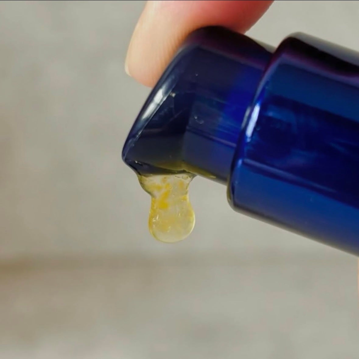 イモーテル オーバーナイトリセットセラム/L'OCCITANE/美容液を使ったクチコミ(2枚目)