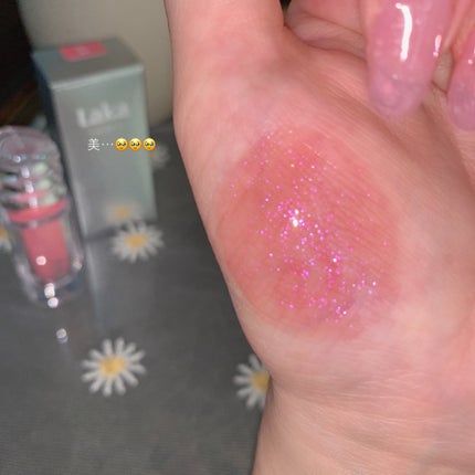 ラカ マキシグレイヤーティント/Laka/リップティントを使ったクチコミ(5枚目)