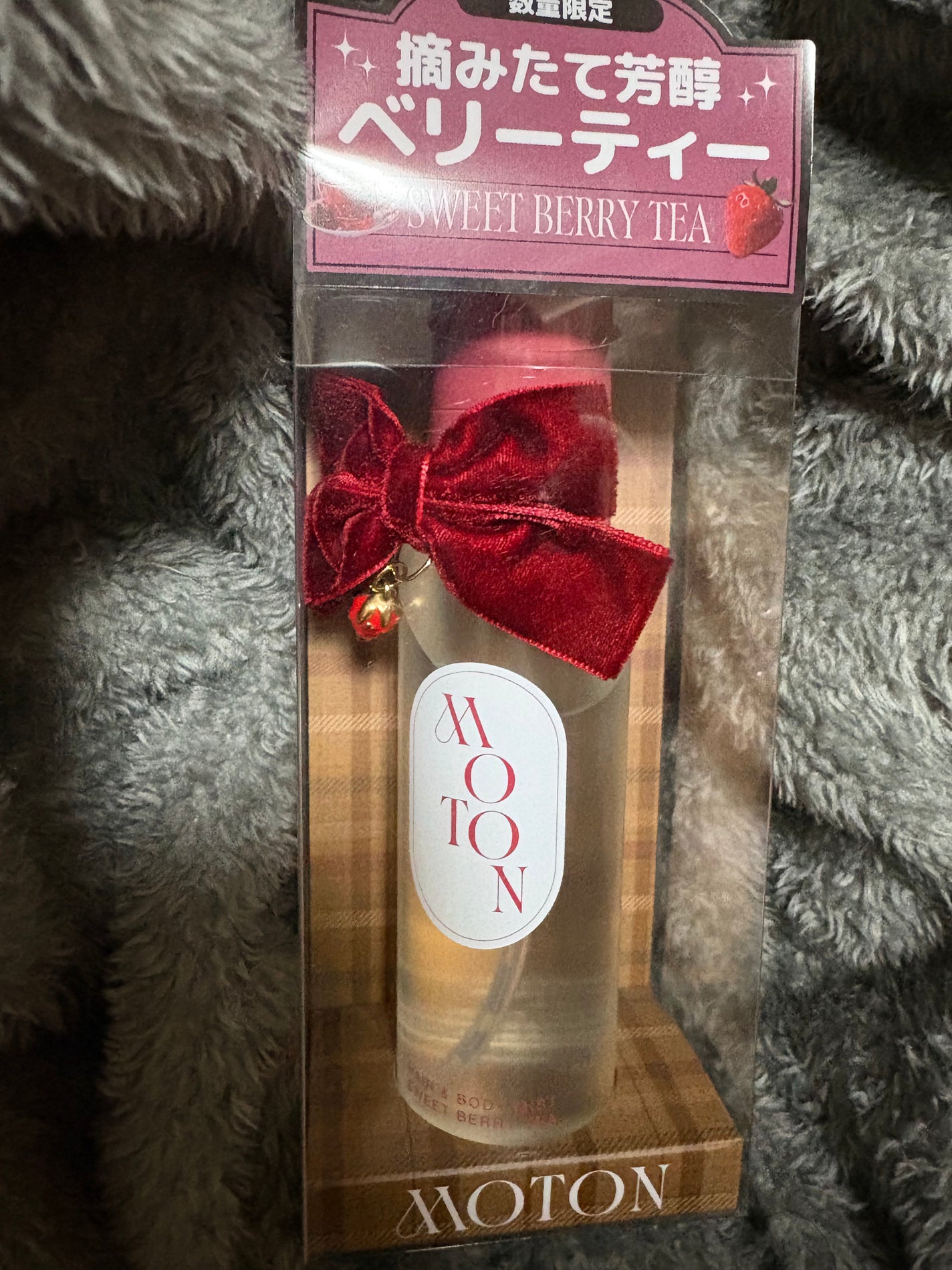 MOTON ヘア&ボディミスト SWEET BERRY TEA/MOTON/香水(その他)を使ったクチコミ(1枚目)