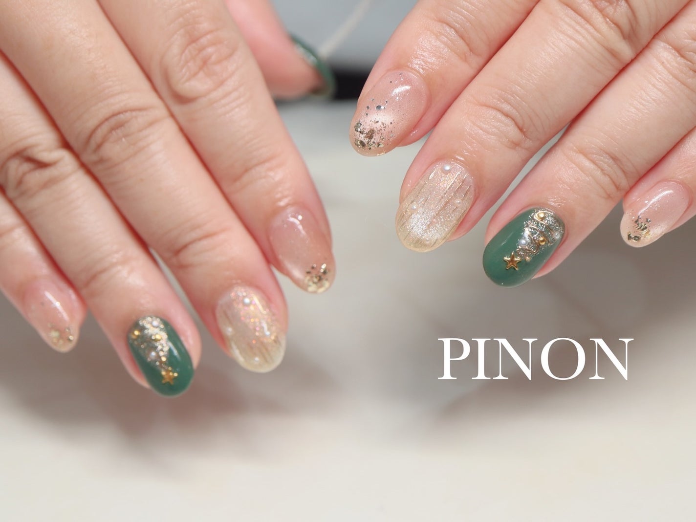 shino on LIPS 「持ち込みコース☺︎Xmasデザインです!新色も使わせて頂きキラ..」(3枚目)