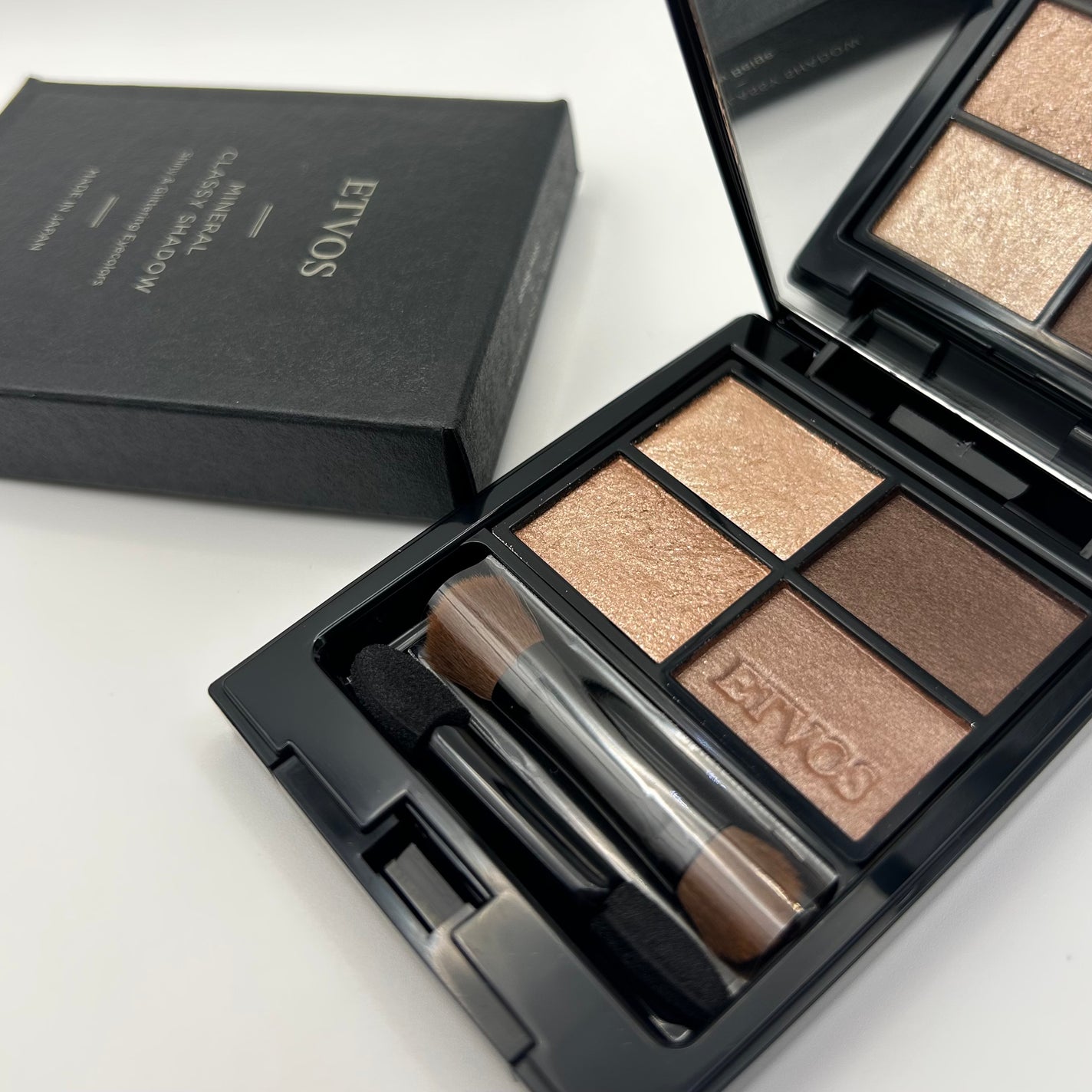 ミネラルクラッシィシャドー/エトヴォス/アイシャドウパレットを使ったクチコミ(1枚目)