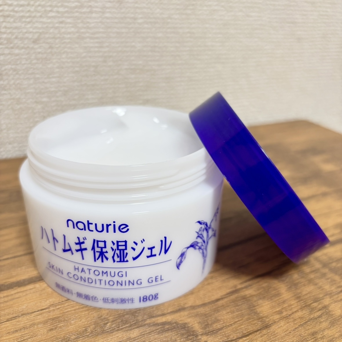 ハトムギ保湿ジェル(ナチュリエ スキンコンディショニングジェル)/ナチュリエ/美容液を使ったクチコミ（3枚目）