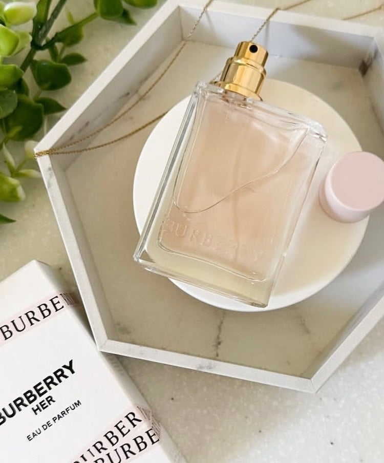 バーバリー ハー オードパルファム/Burberry Beauty/香水(レディース)を使ったクチコミ(2枚目)