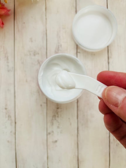 キミエリンクルホワイト/富山常備薬グループ/オールインワン化粧品を使ったクチコミ(5枚目)