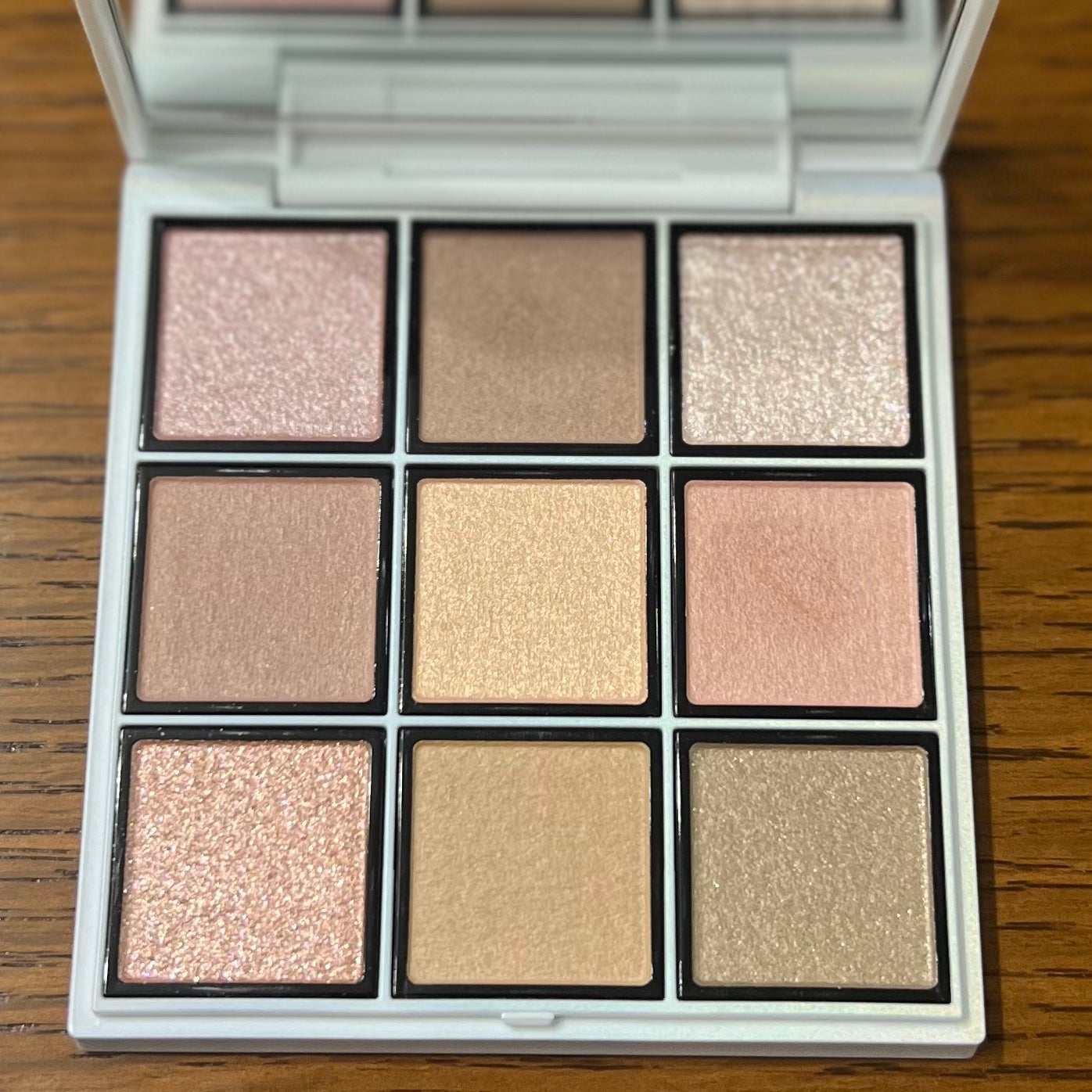 セルヴォーク エクスプレッシヴ アイズ/Celvoke/アイシャドウパレットを使ったクチコミ(3枚目)