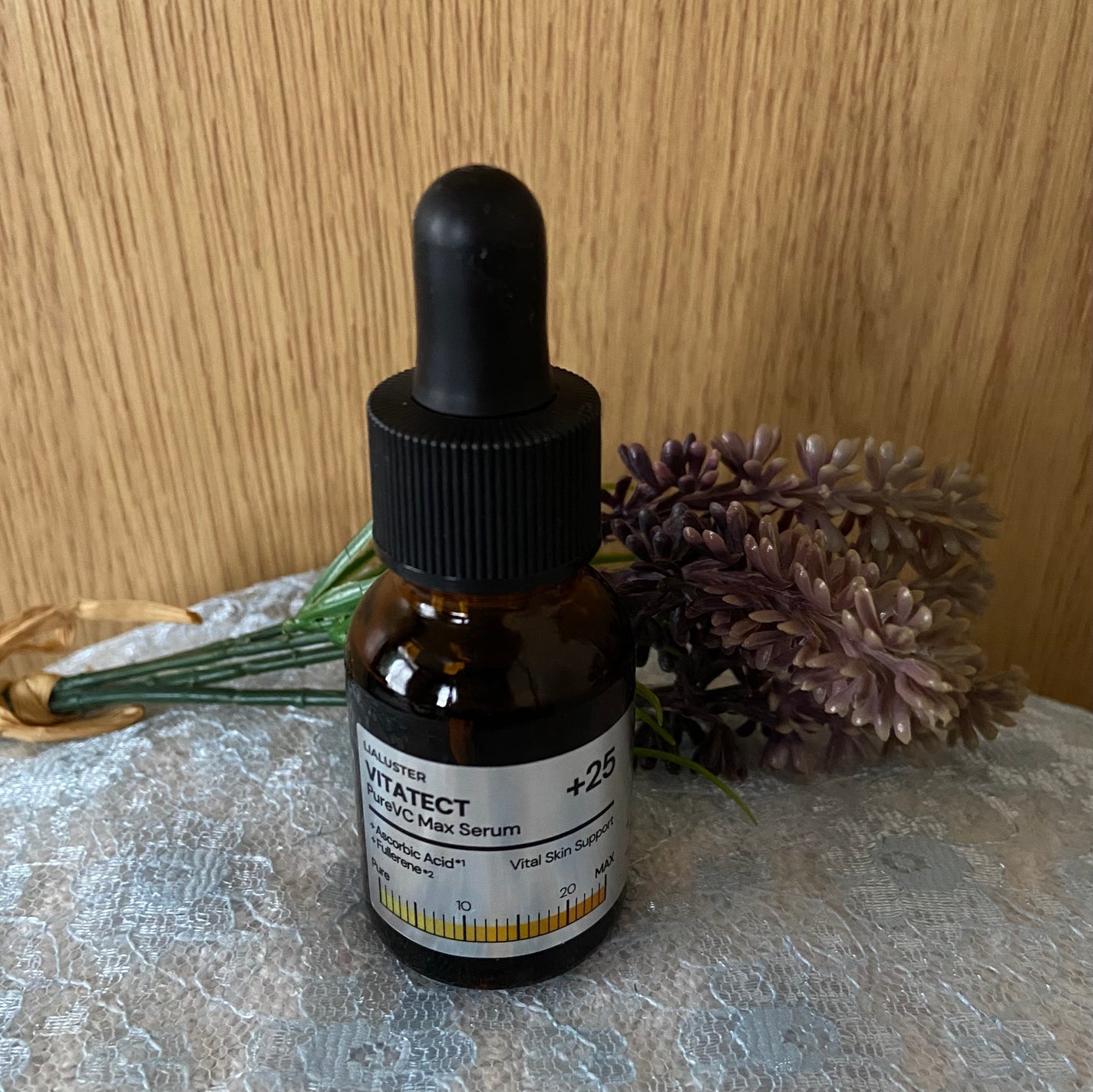 min on LIPS 「リアラスタービタテクトピュアブイシーマックスセラム15mL美容..」(1枚目)