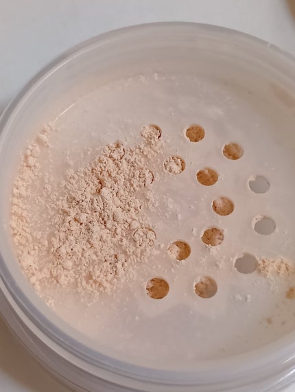 シルキールースモイストパウダー/キャンメイク/ルースパウダーを使ったクチコミ(5枚目)