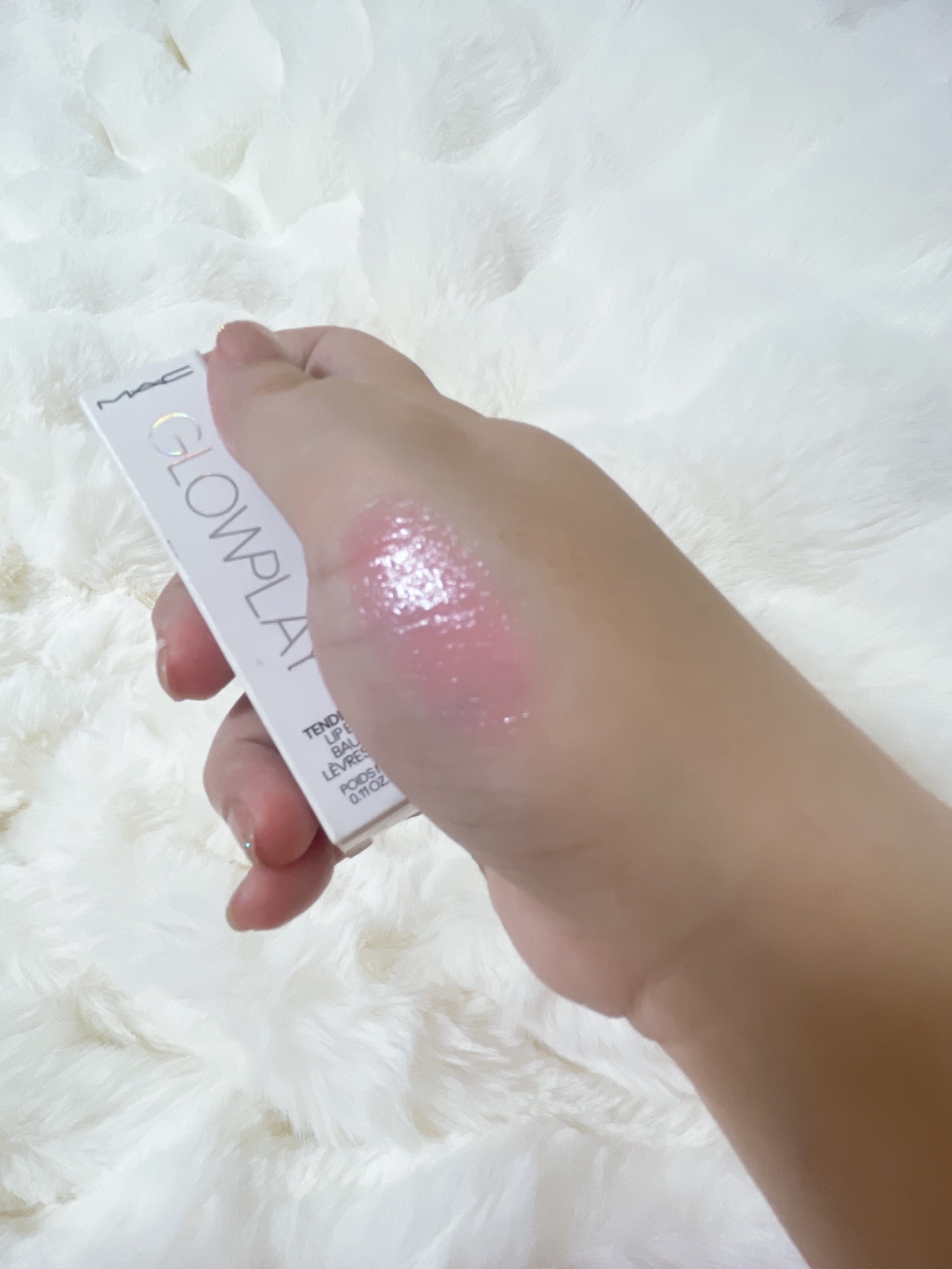 グロー プレイ テンダートーク リップ バーム 457 フェイバリット/M・A・C/リップバームを使ったクチコミ（2枚目）