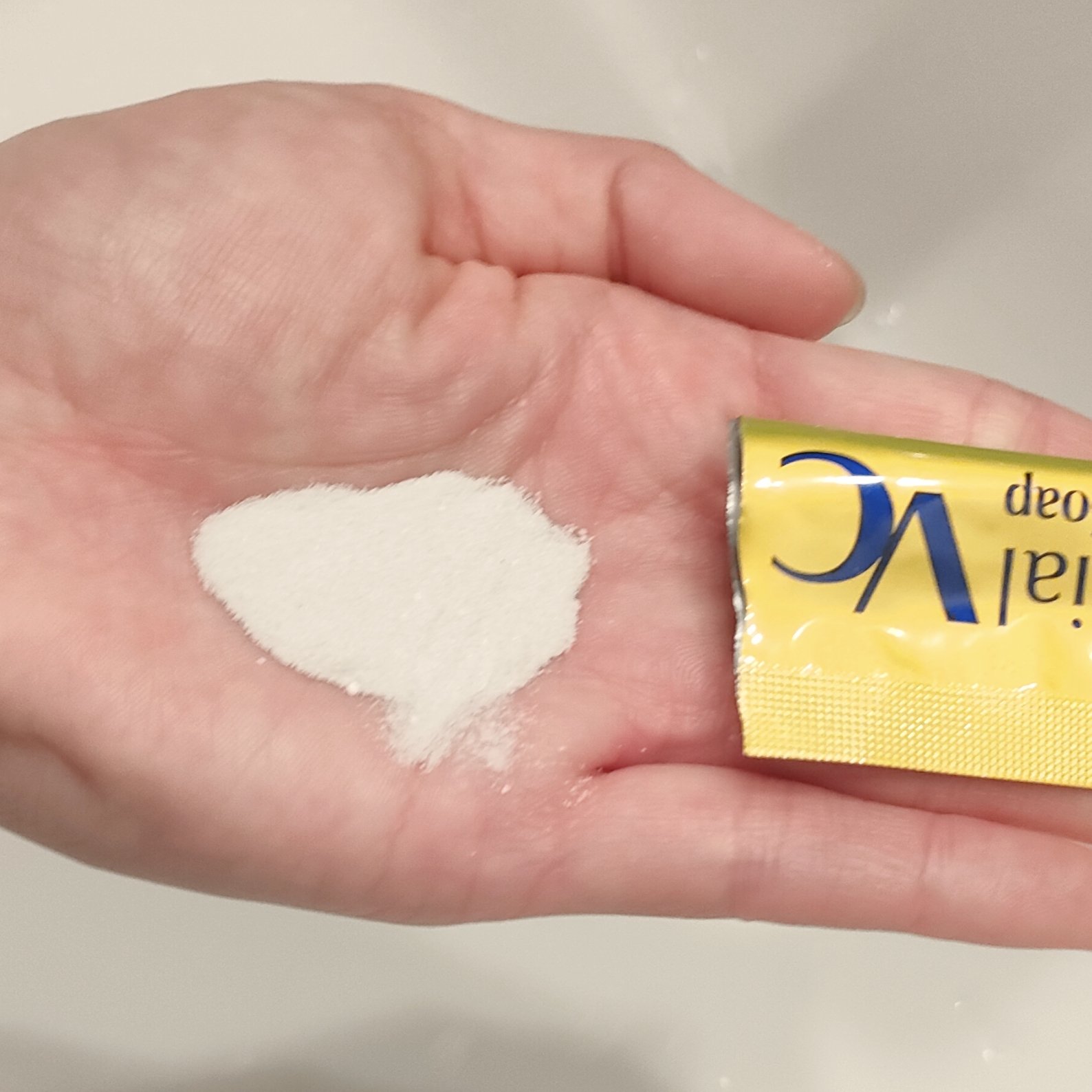 スペシャルパウダーソープＶＣ/Cure/洗顔パウダーを使ったクチコミ（3枚目）