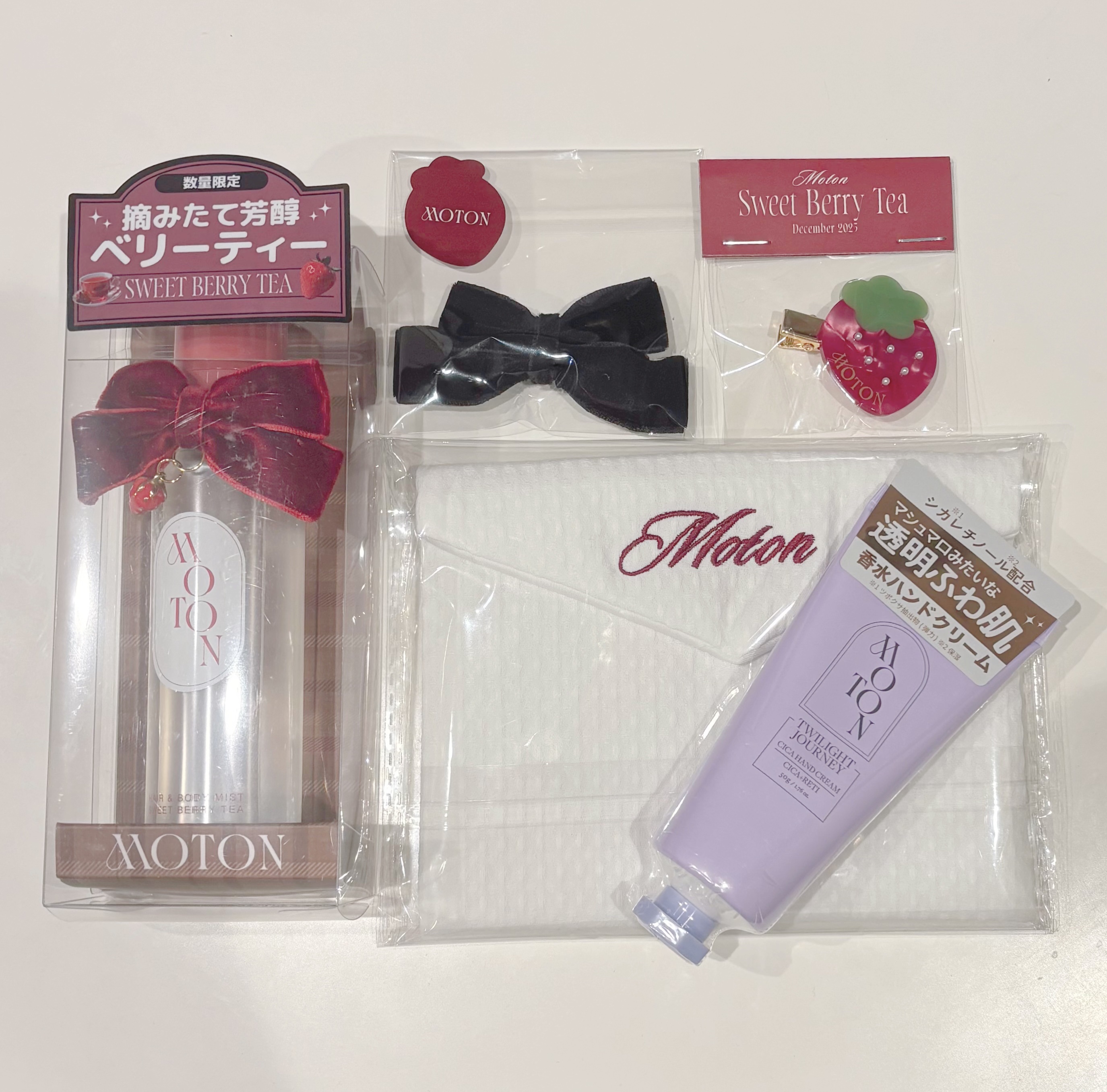 MOTON  ヘア&ボディミスト SWEET BERRY TEA/MOTON/香水(その他)を使ったクチコミ（1枚目）