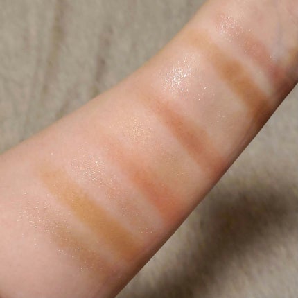 セルヴォーク エクスプレッシヴ アイズ/Celvoke/アイシャドウパレットを使ったクチコミ(2枚目)