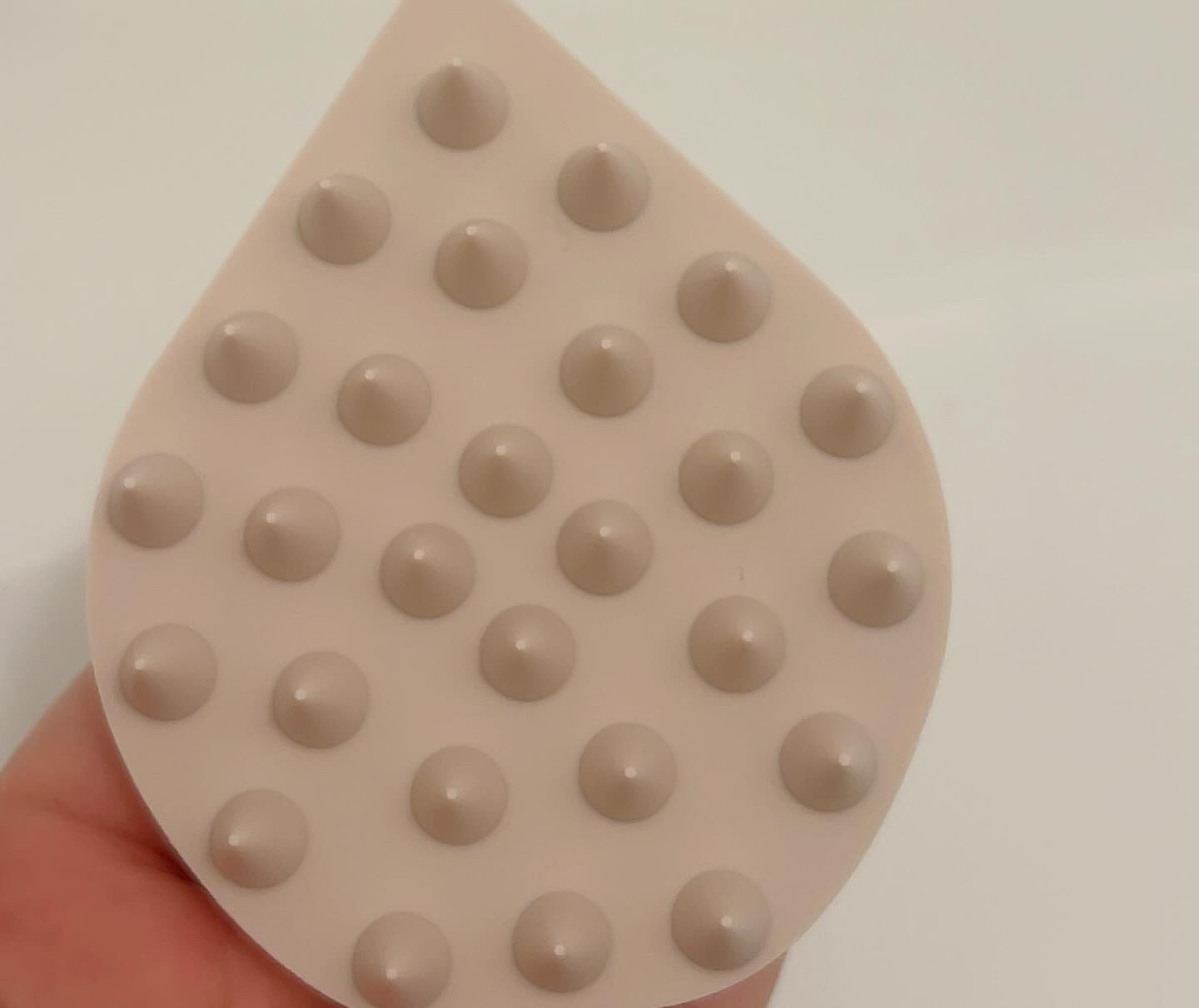 リラクシングマッサージブラシ ハートピンク/エトヴォス/スカルプブラシを使ったクチコミ（2枚目）